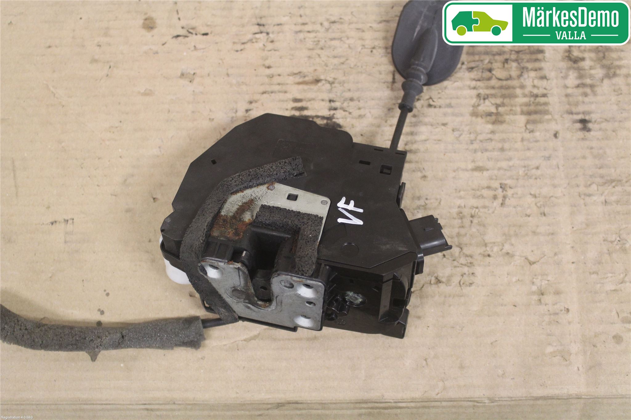 Renault CLIO IV 12-16 Låskista-Dörrlås