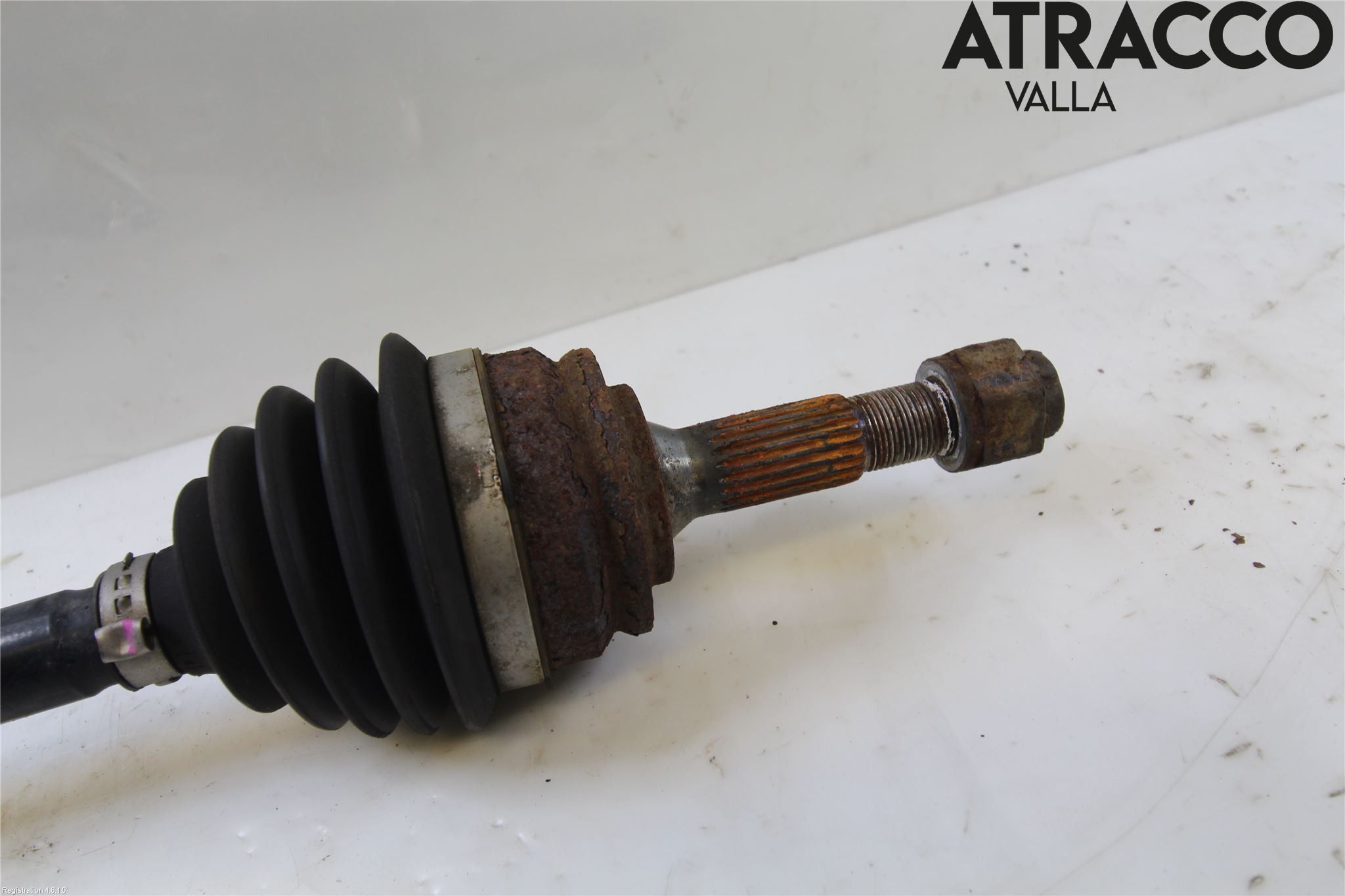 Peugeot PEUGOT 208 16-19 Drivaxel Fram Vänster