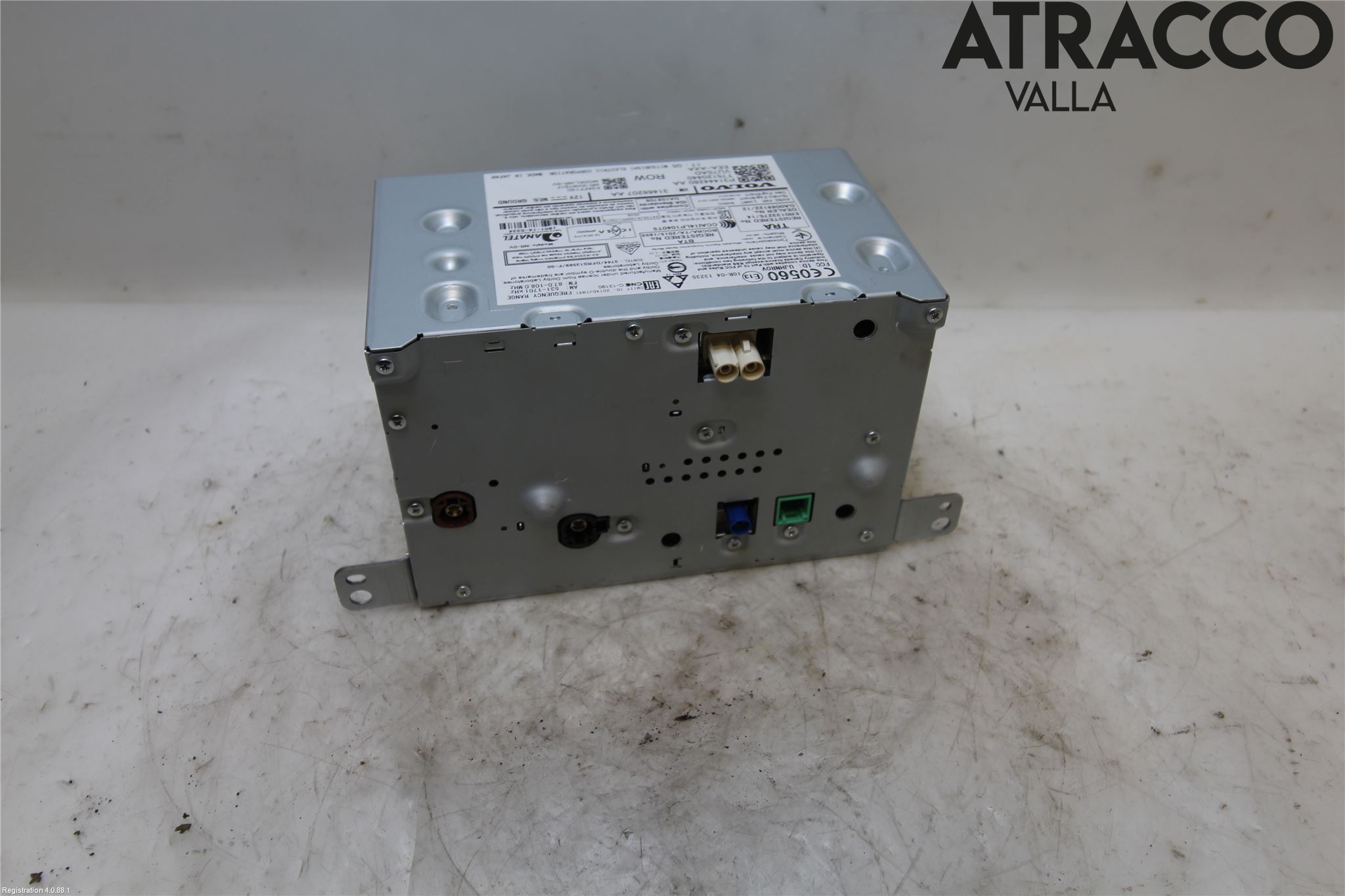 Volvo V90 17->> Radio