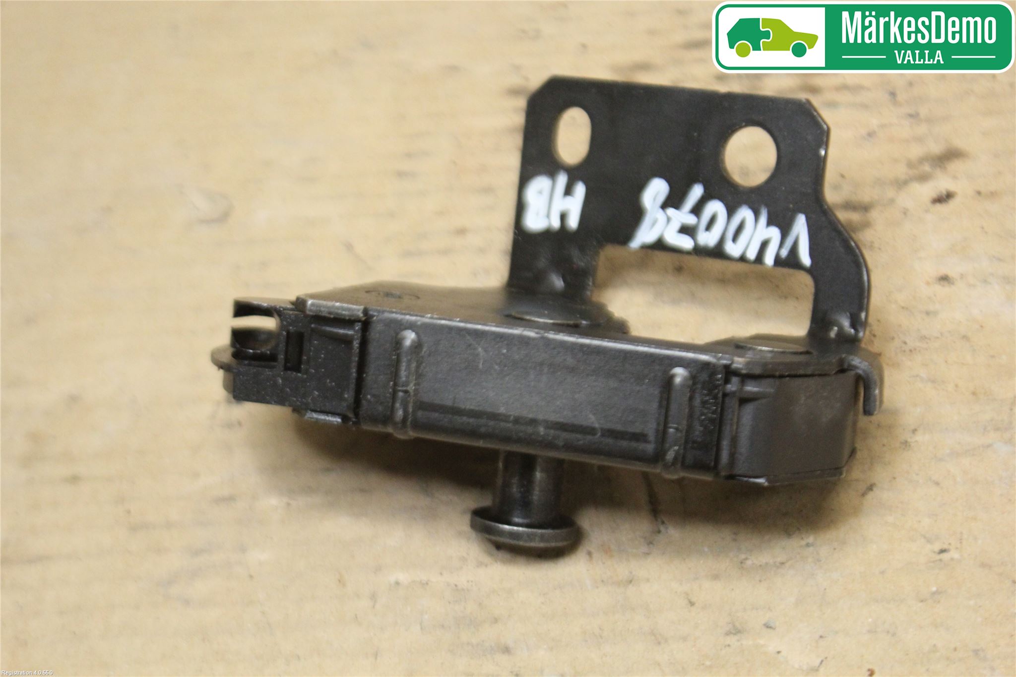 Volvo XC90 03-06 Låskista Baklucka