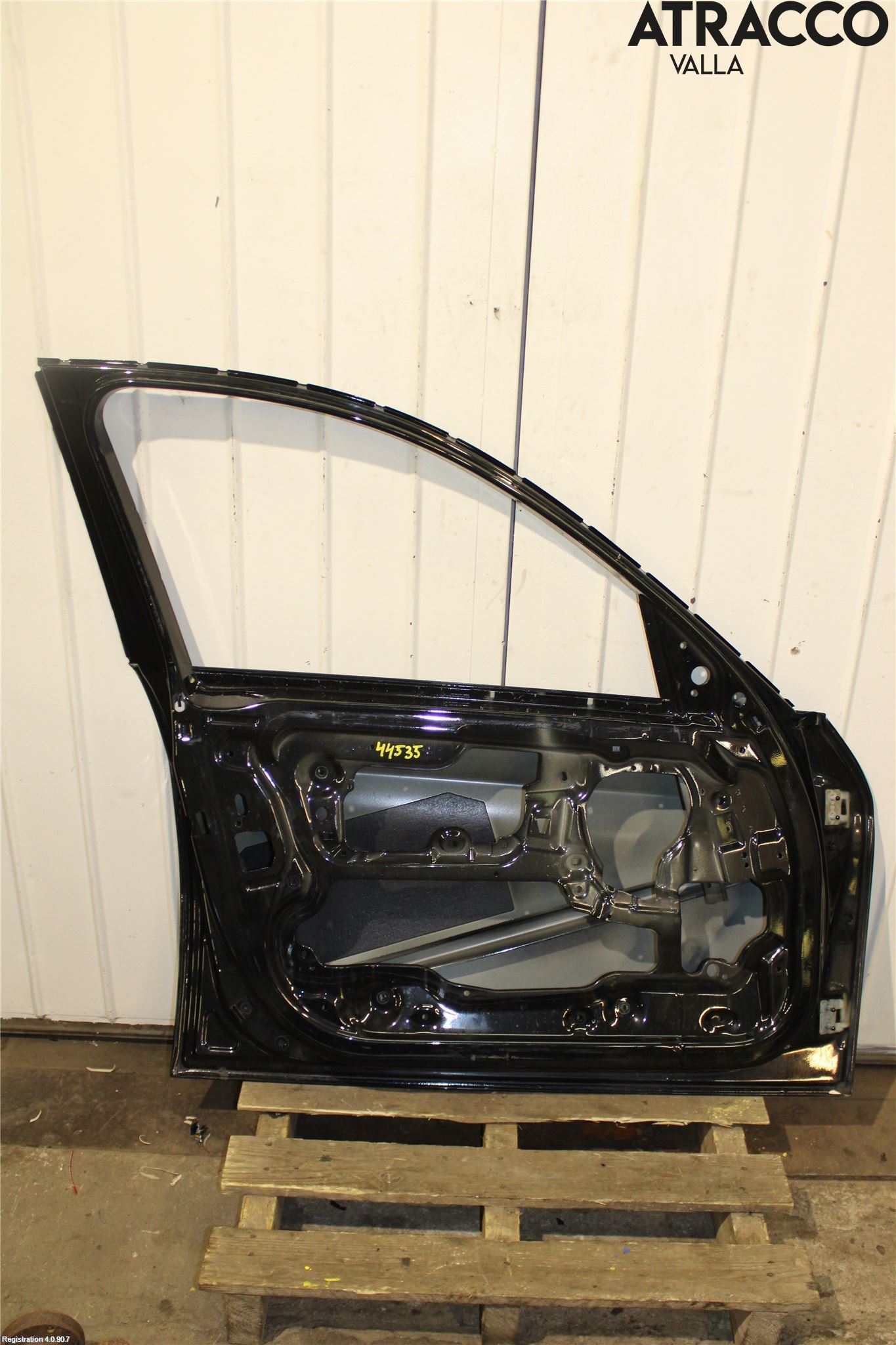 BMW 3 E90/91 SED/TOU 05-12 Dörr Fram Vänster