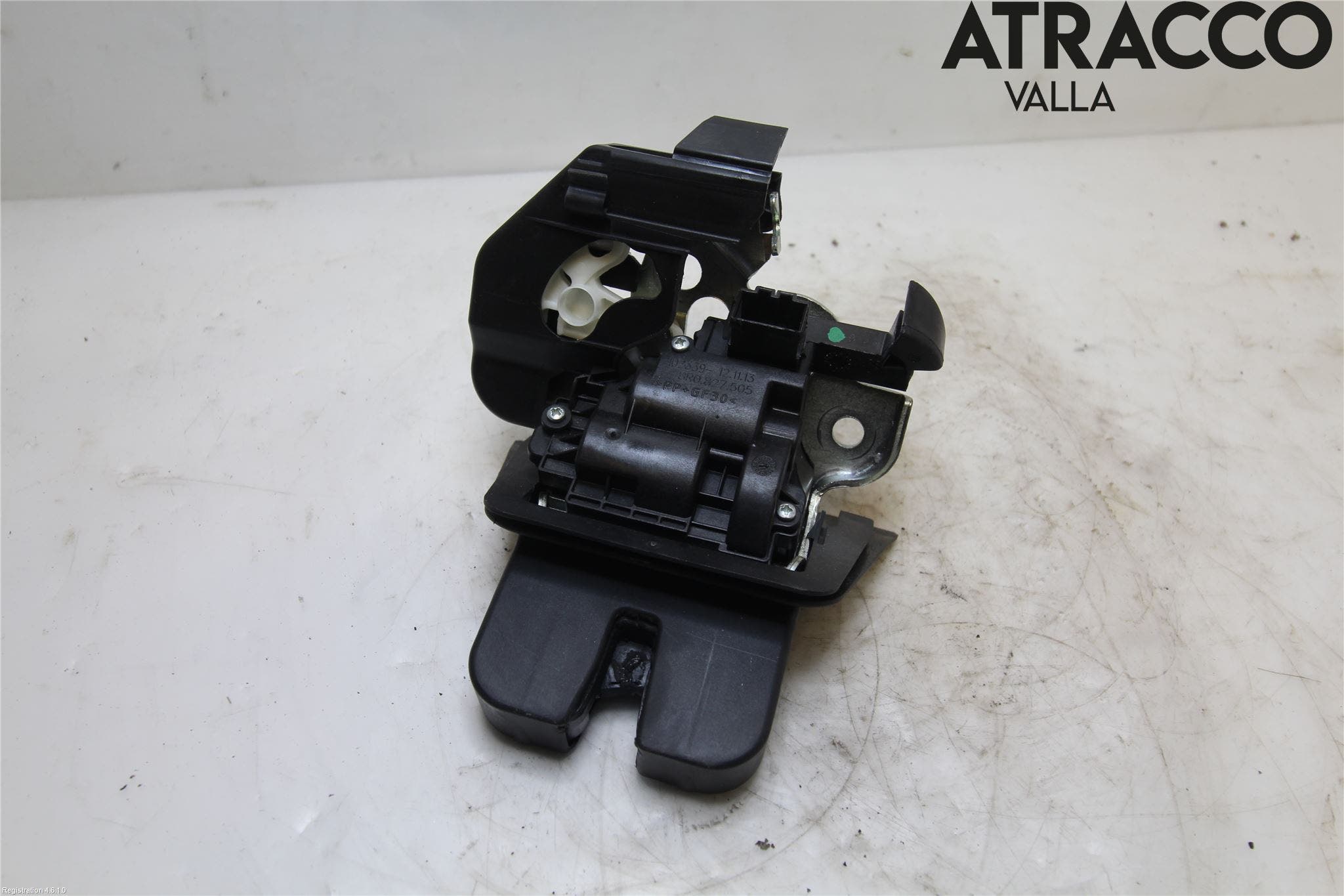 Audi A4 12-15 Låskista Baklucka