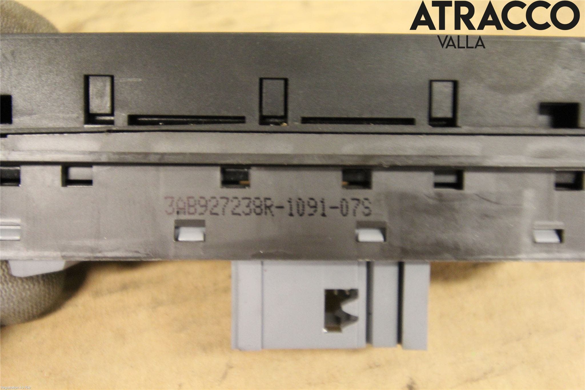 Volkswagen VW PASSAT 11-14 Strömställare Multifunktion