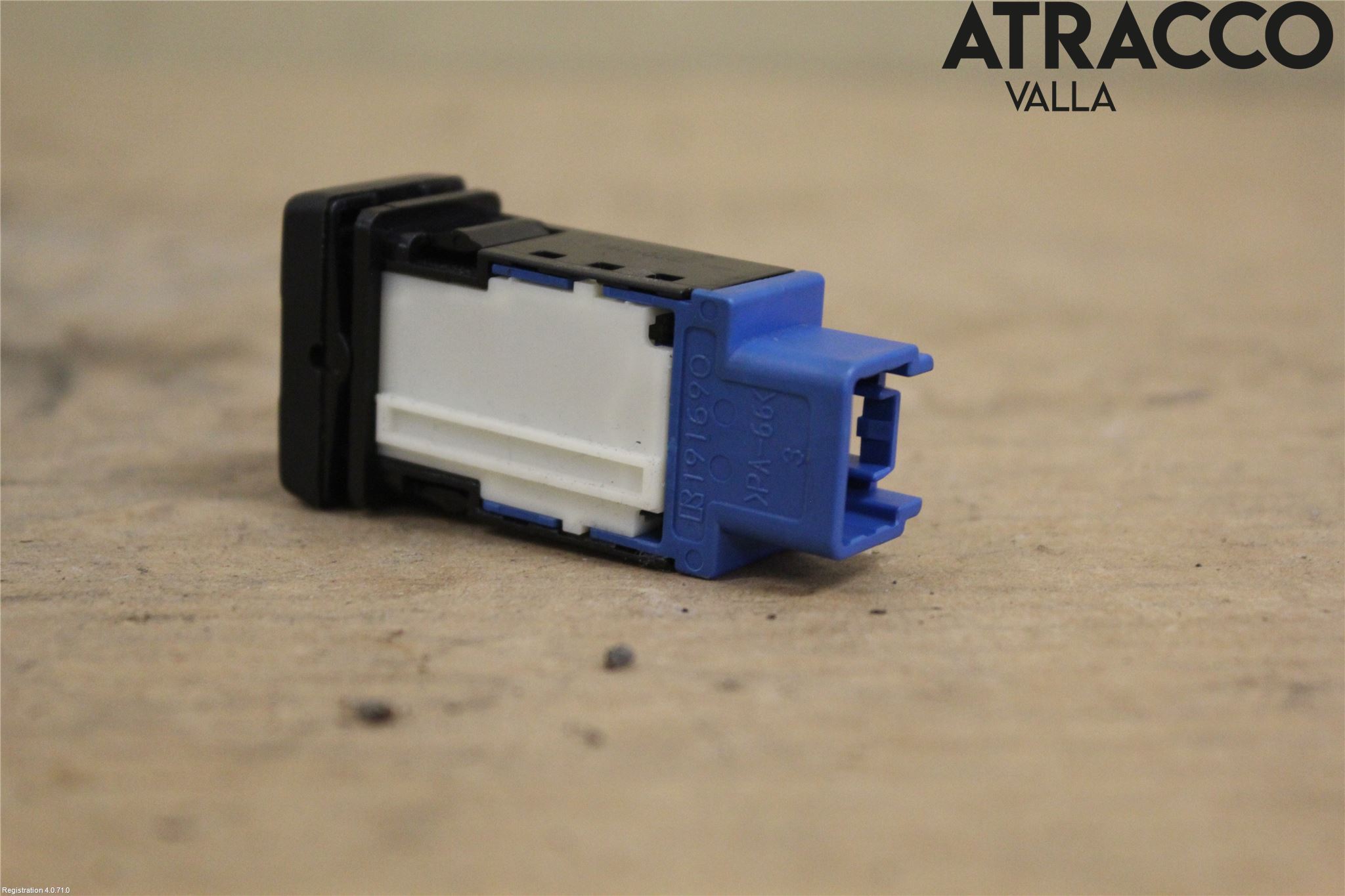 Toyota AURIS 13-19 Strömställare Stolvärme