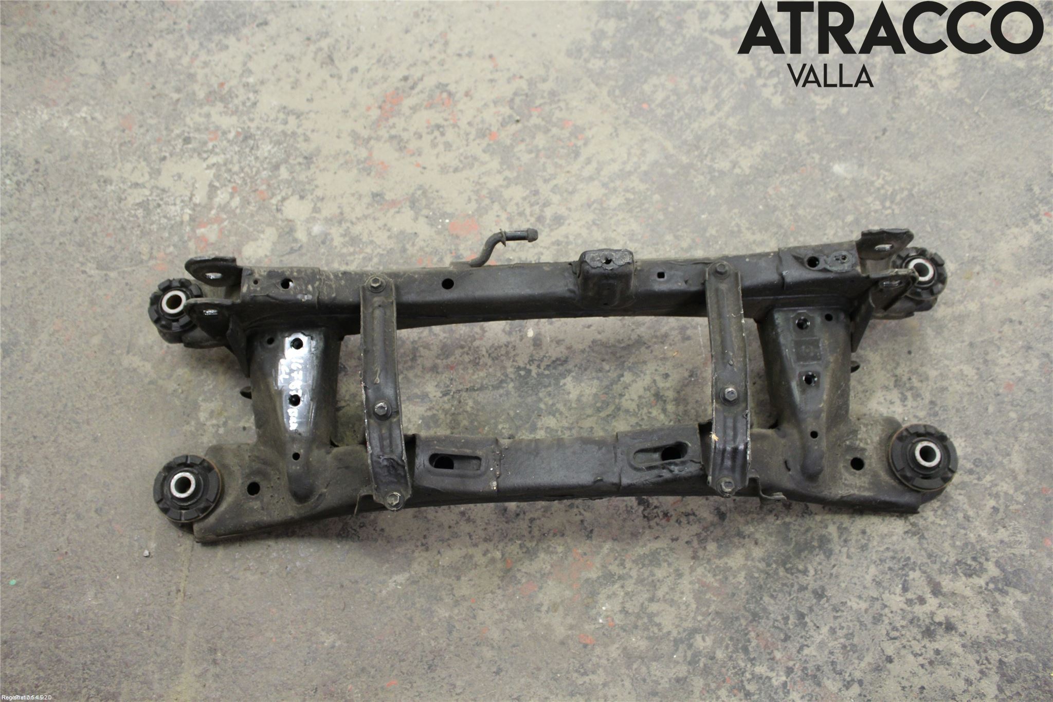 Toyota AURIS 13-19 Bakaxelbalk