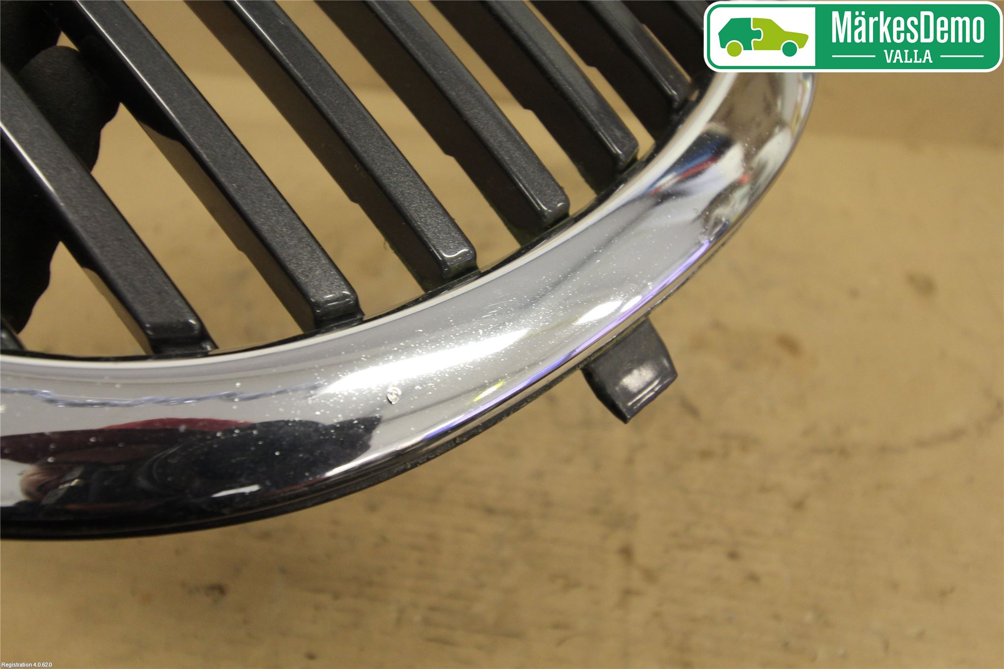 Jaguar S-TYPE Grilldel Mitt