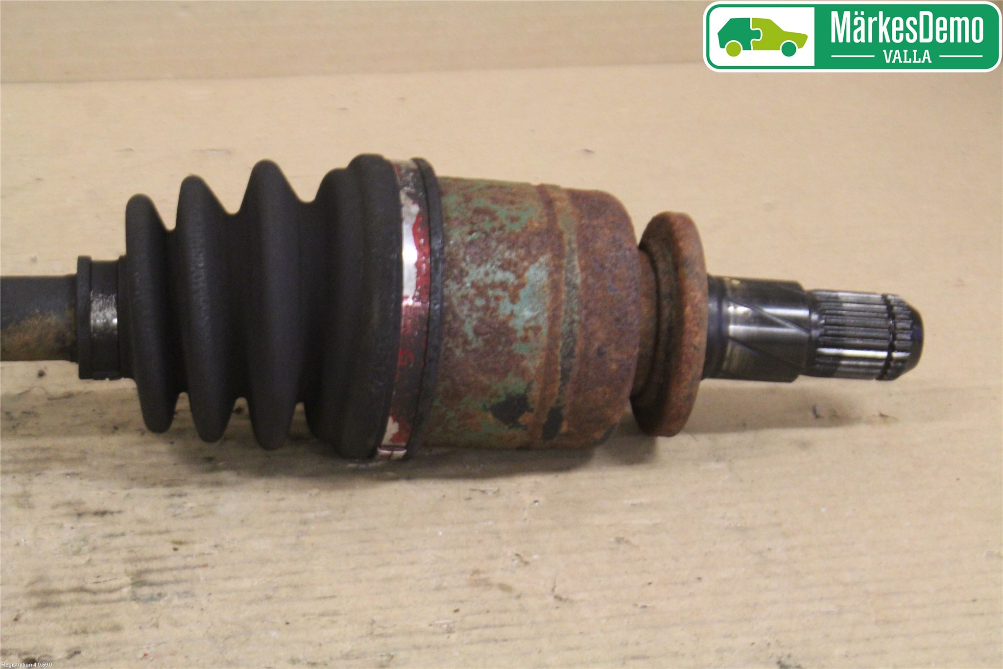 Subaru IMPREZA II  01-02 Drivaxel Bak Höger