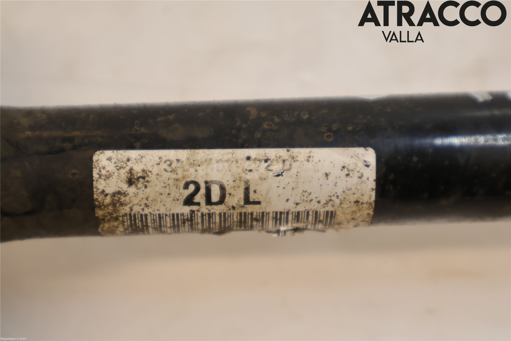 Volkswagen VW PASSAT 11-14 Drivaxel Fram Höger