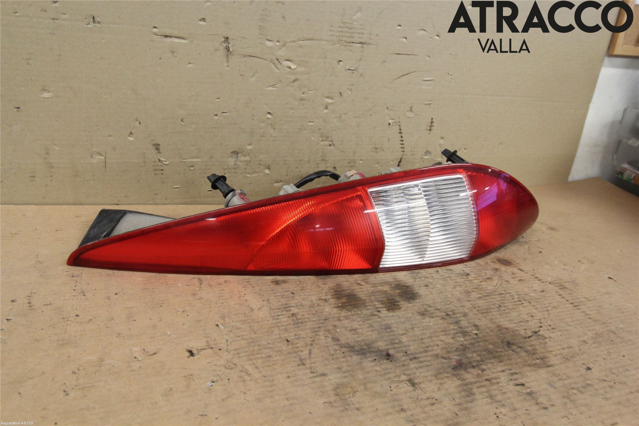 Ford MONDEO     01-06 Bakljus Höger