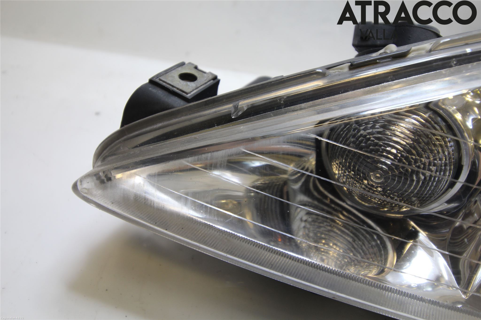 Peugeot 206 98-09 Strålkastare Vänster