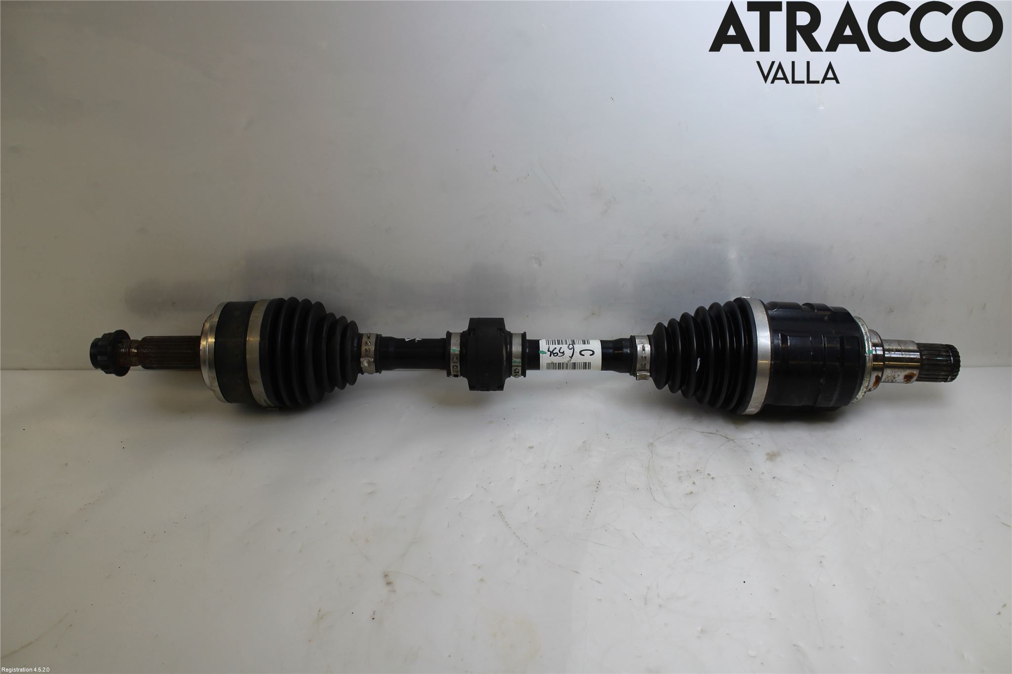 Toyota C-HR 16-23 Drivaxel Fram Vänster
