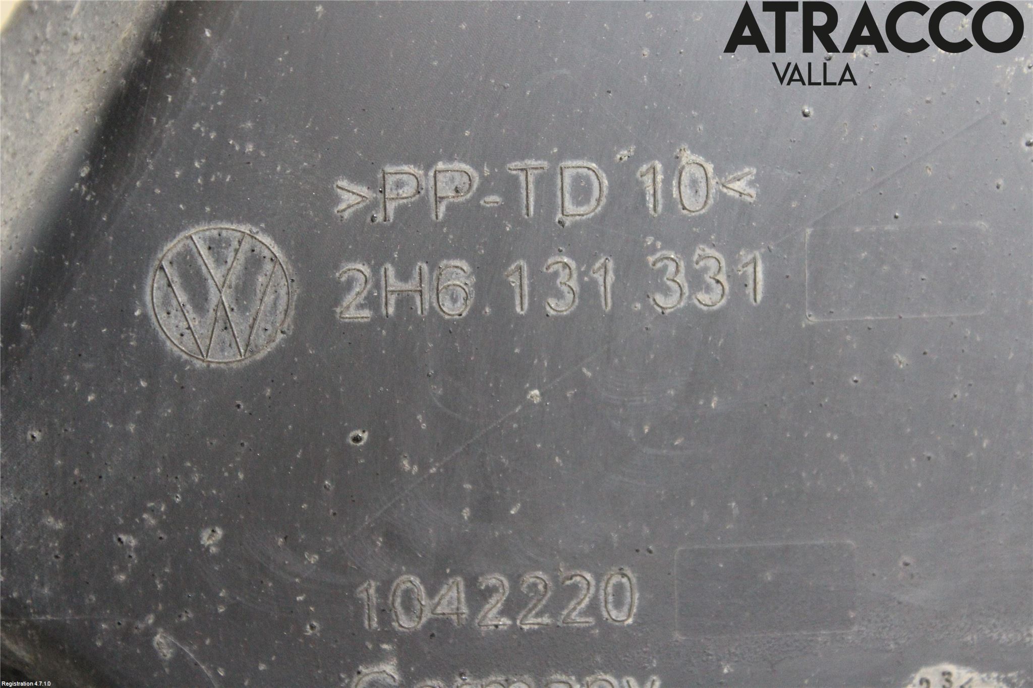 Volkswagen VW AMAROK 2H 10-22 Bränsletank Skyddsplåt