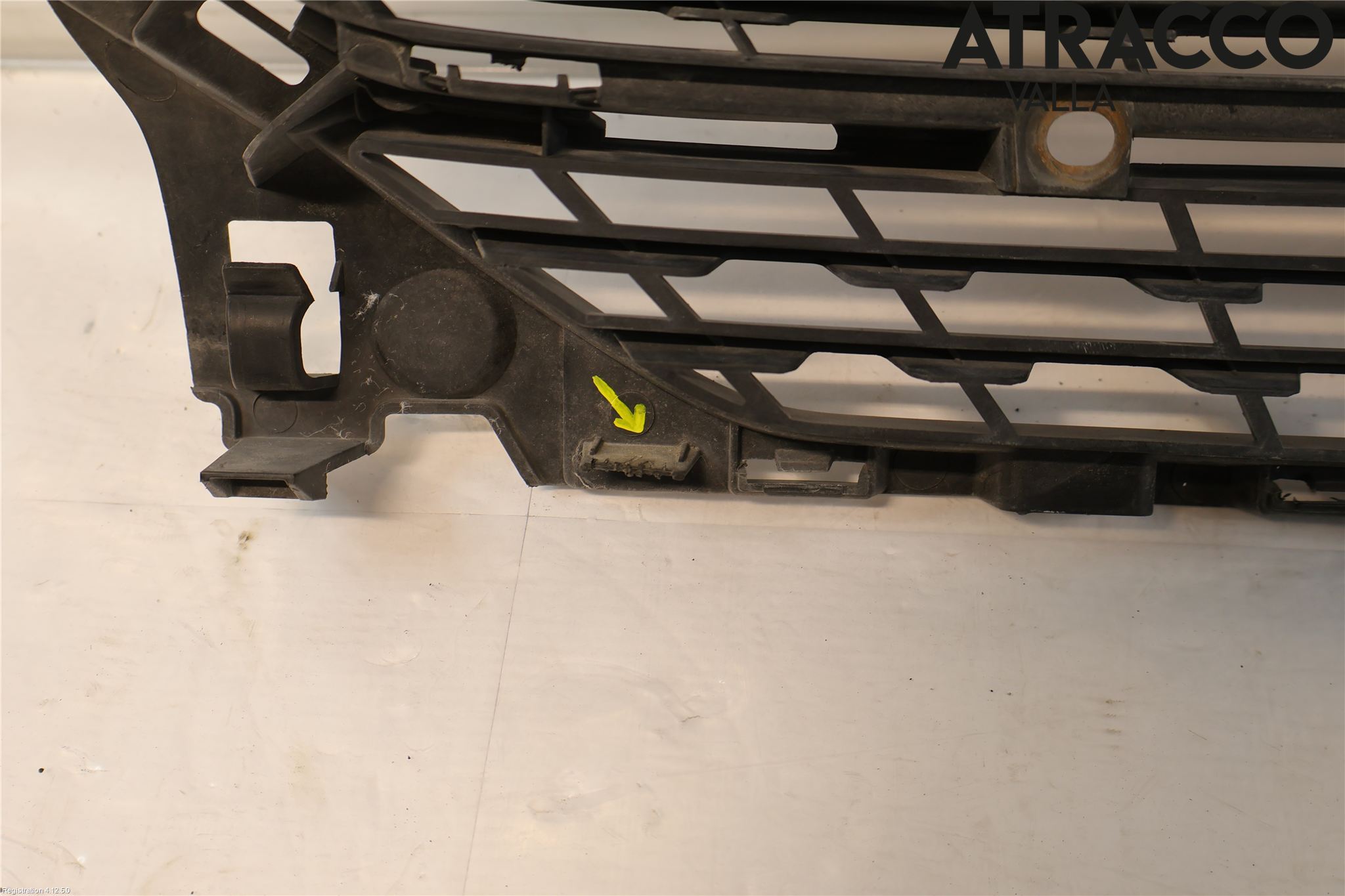 Peugeot 5008 17-24 Grill Komp