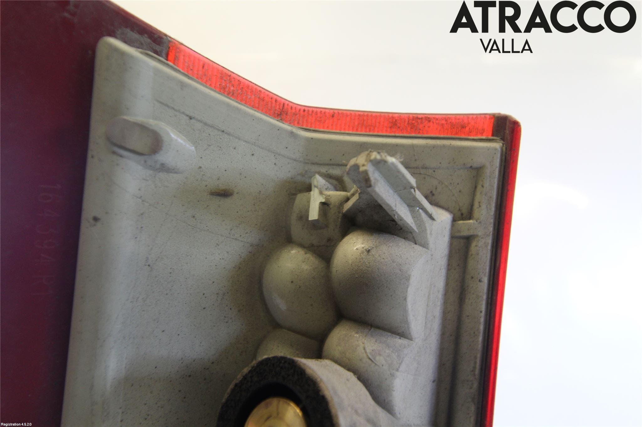 Volvo V70 08-13 Bakljus Lucka Hö