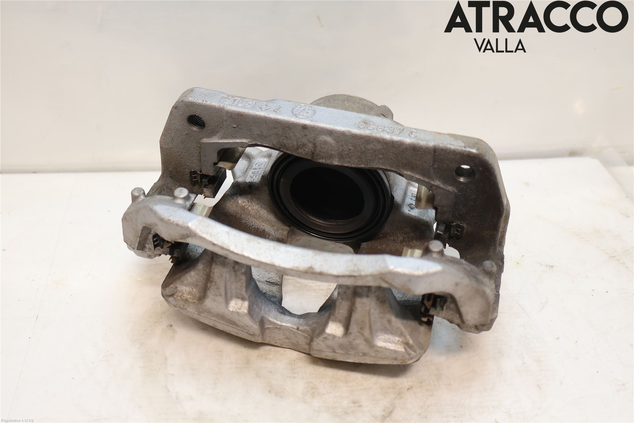 Peugeot 3008 / E-3008 24- Bromsok Fram Vänster