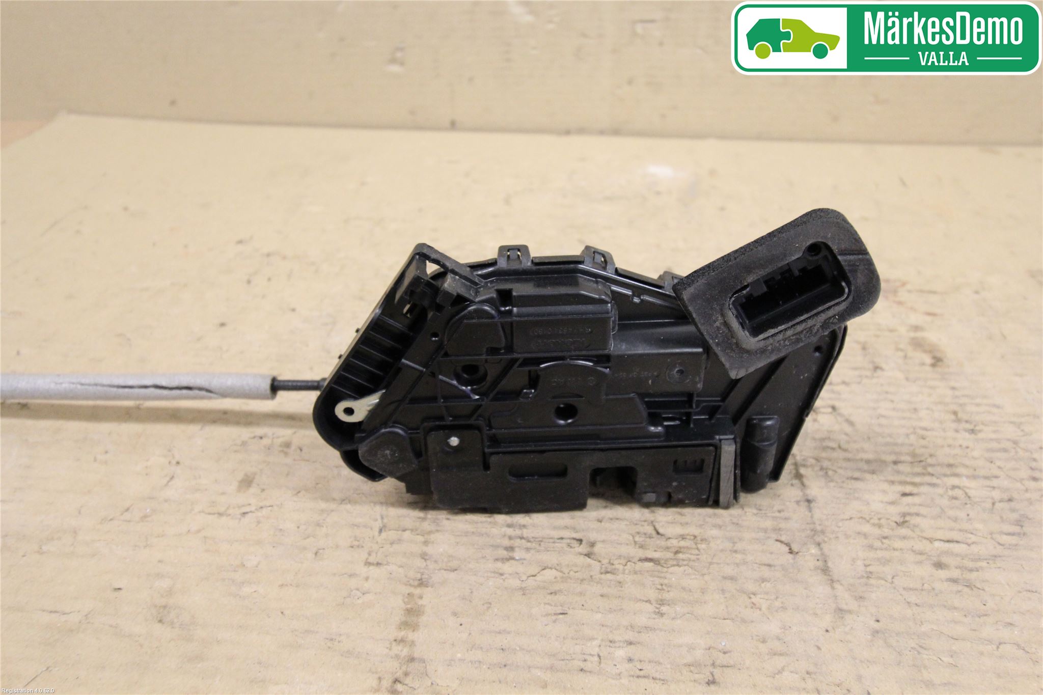 Volkswagen VW CADDY 16-20 Låskista-Dörrlås