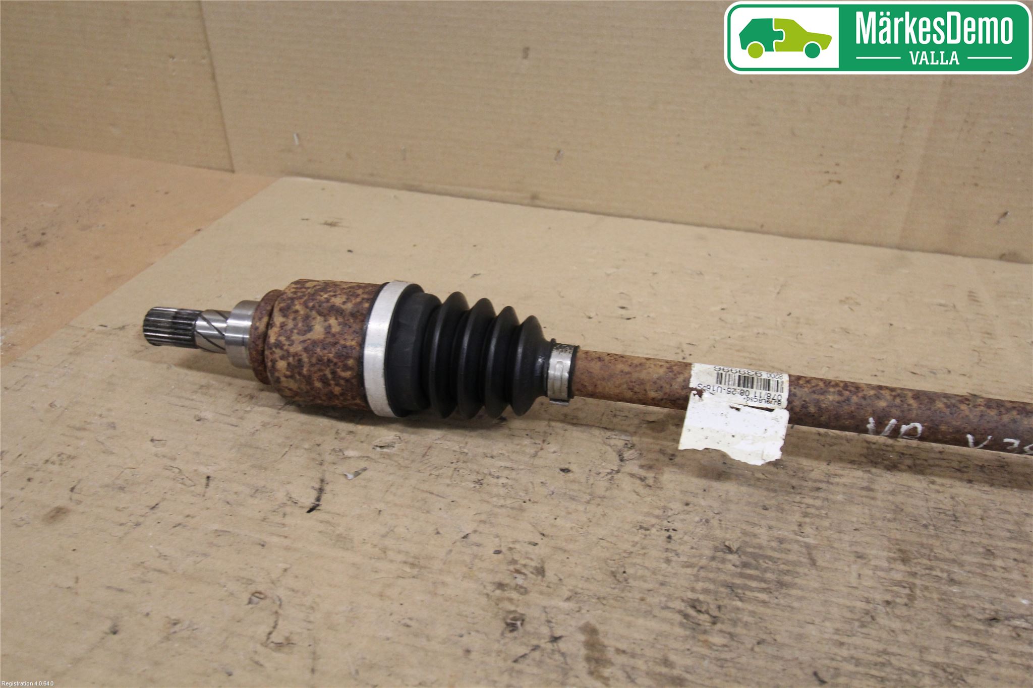 Dacia DUSTER 10-17 Drivaxel Bak Vänster