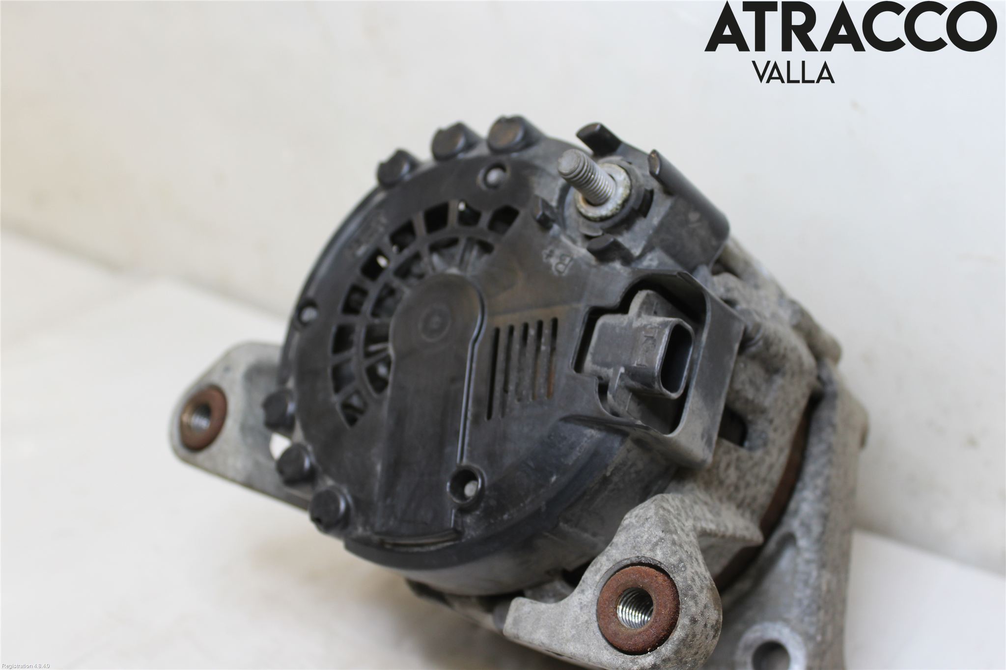 Opel ASTRA J 10-15 Generator