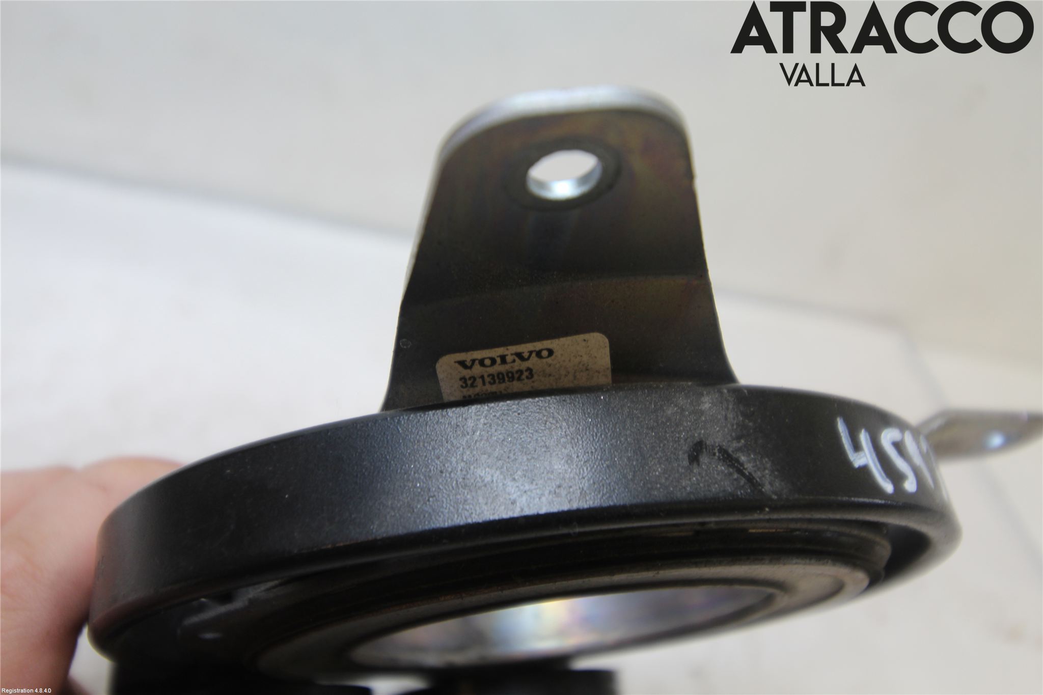 Volvo XC60 18- Remspännare