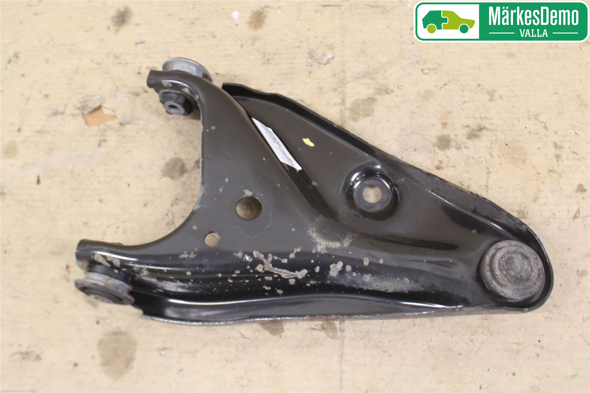 Dacia SANDERO/STEPWAY 13-20 Bärarm Fram Undre Hö