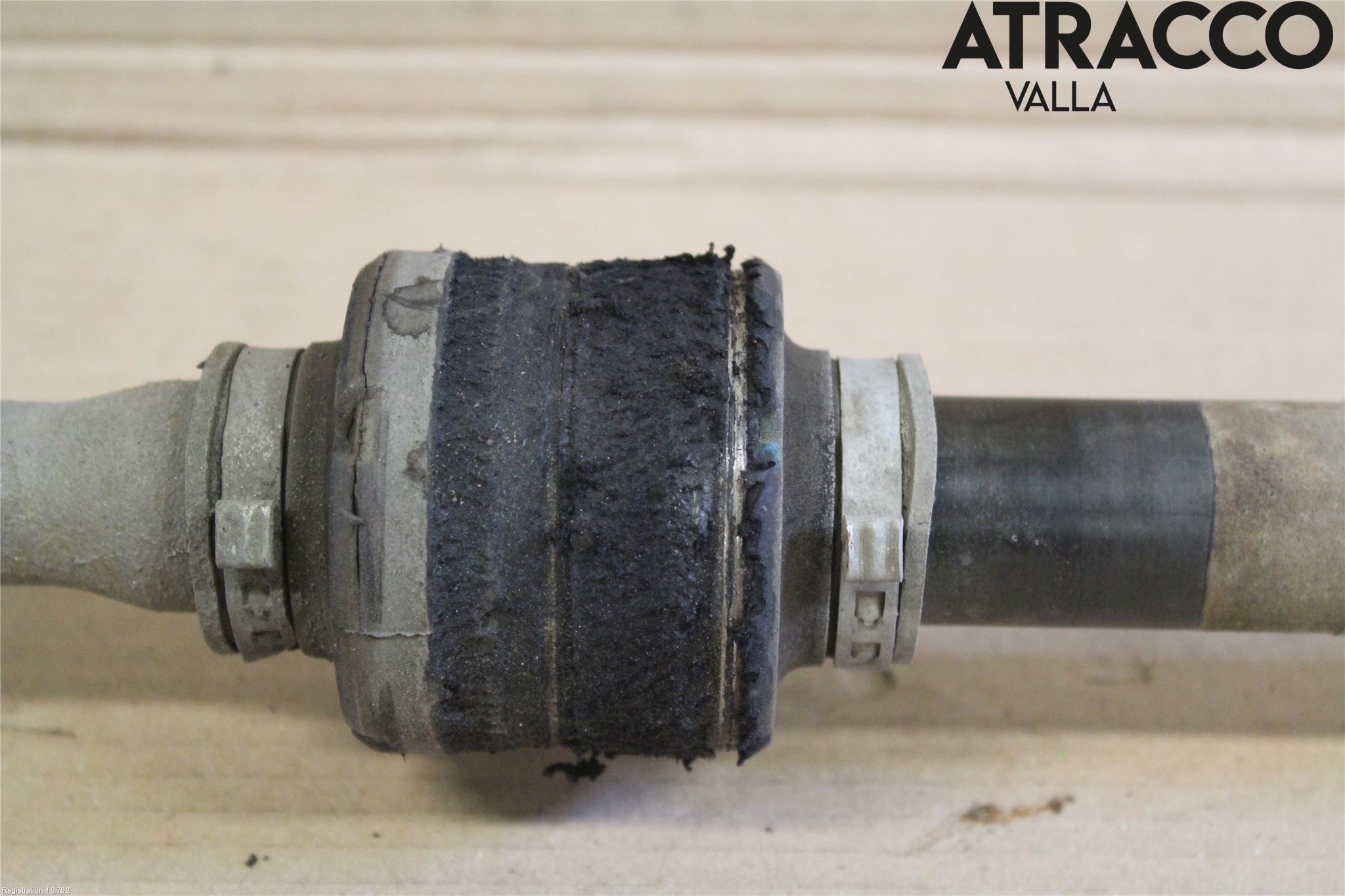 Kia RIO 12-16 Drivaxel Fram Höger