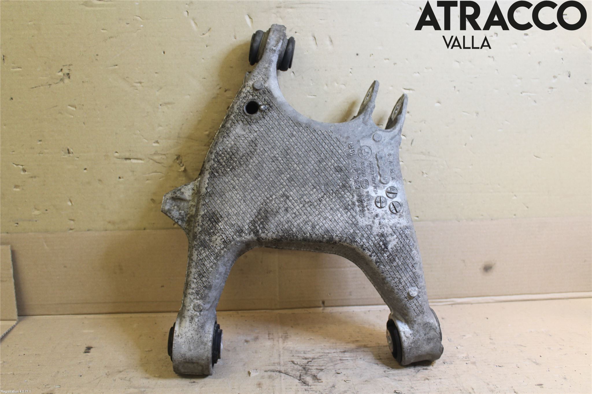 BMW 5 F10/F11/F18 09-17 Bärarm Bak Höger