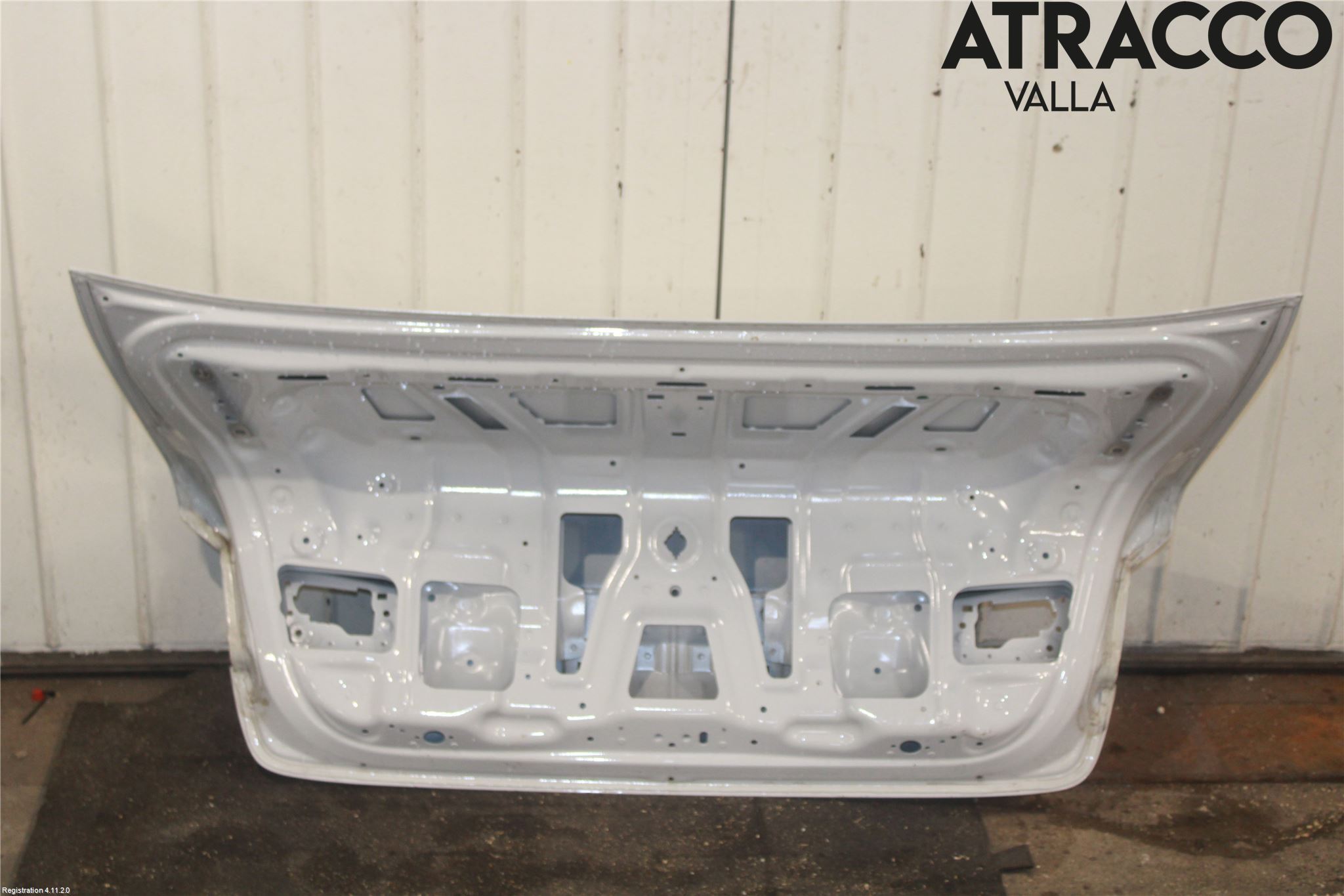 BMW 5 G30/G31/F90 17-23 Baklucka (Ej Med Ruta)