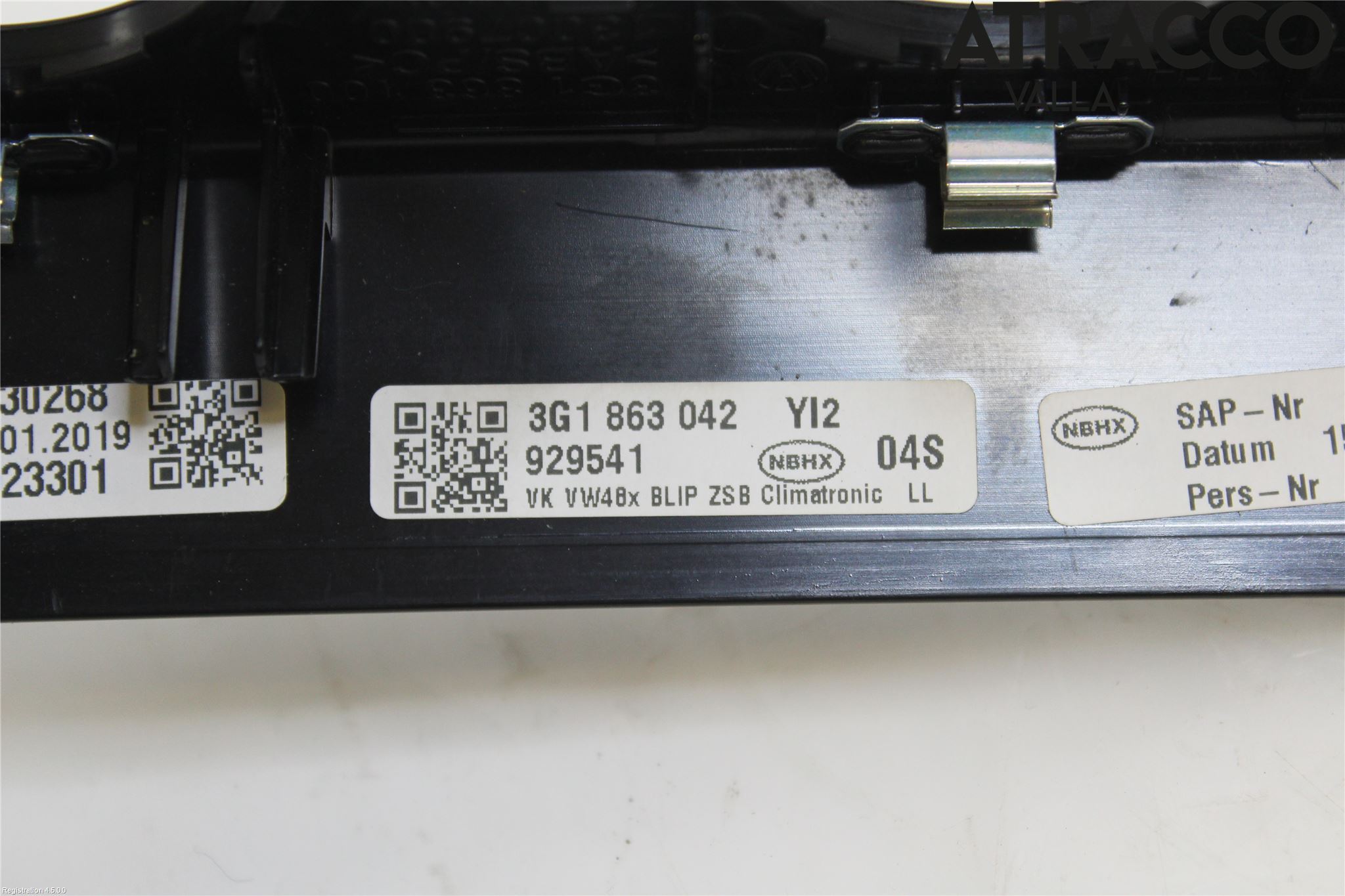 Volkswagen VW PASSAT 15-19 Instrument-Radio Sarg