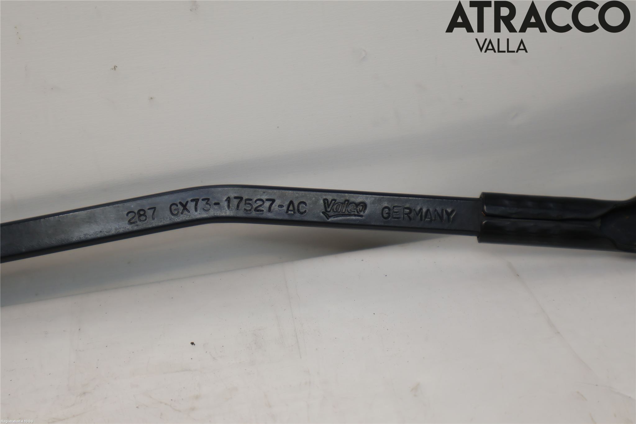 Jaguar XE (X760) 15-24 Torkararm Armar Vindruta