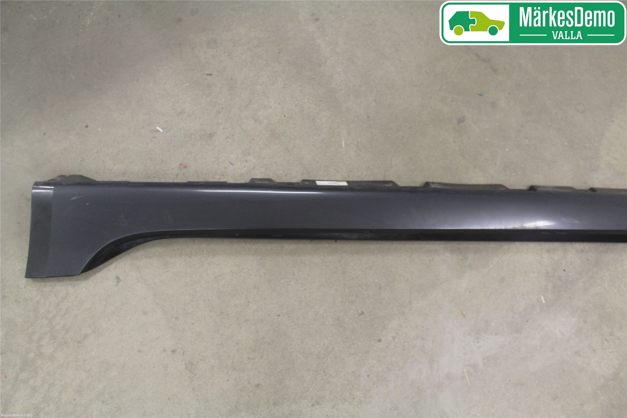 BMW 5 GT F07 09-17 Sidokjol Vä