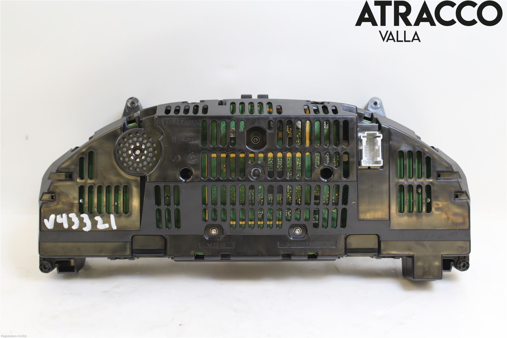 Mercedes-Benz MB C-KLASS (W204) 07-15 Instrument Komb