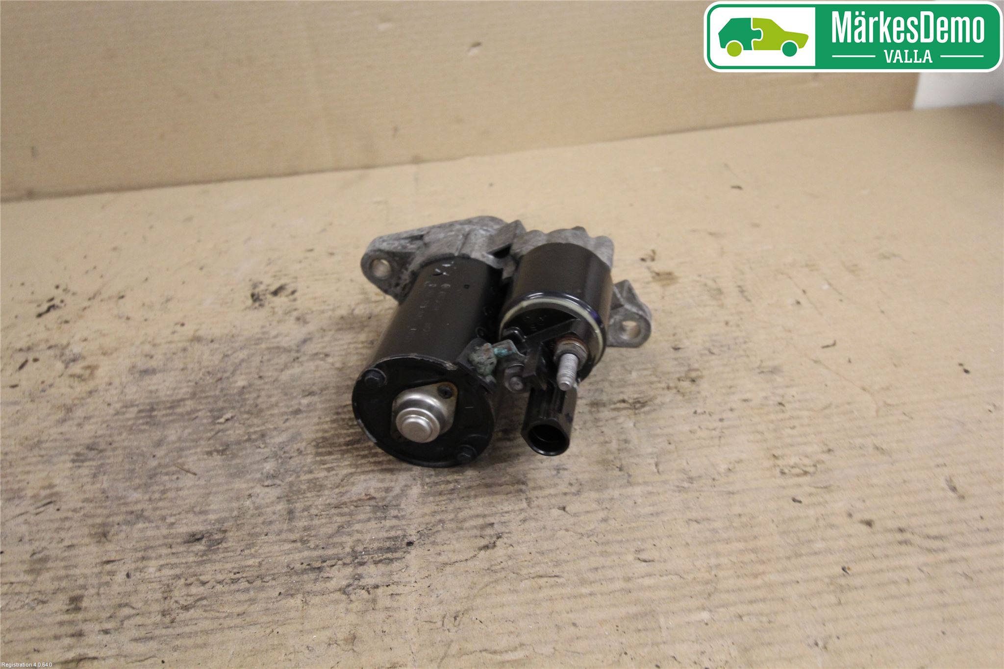 Volkswagen VW GOLF V 04-09 Startmotor