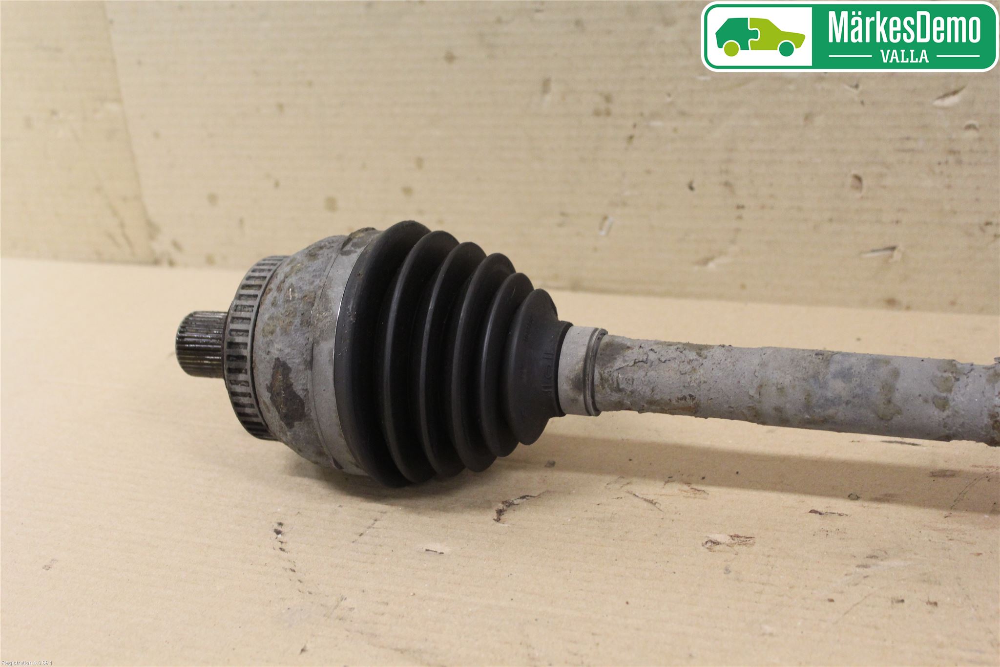 Ford GALAXY     00-06 Drivaxel Fram Höger