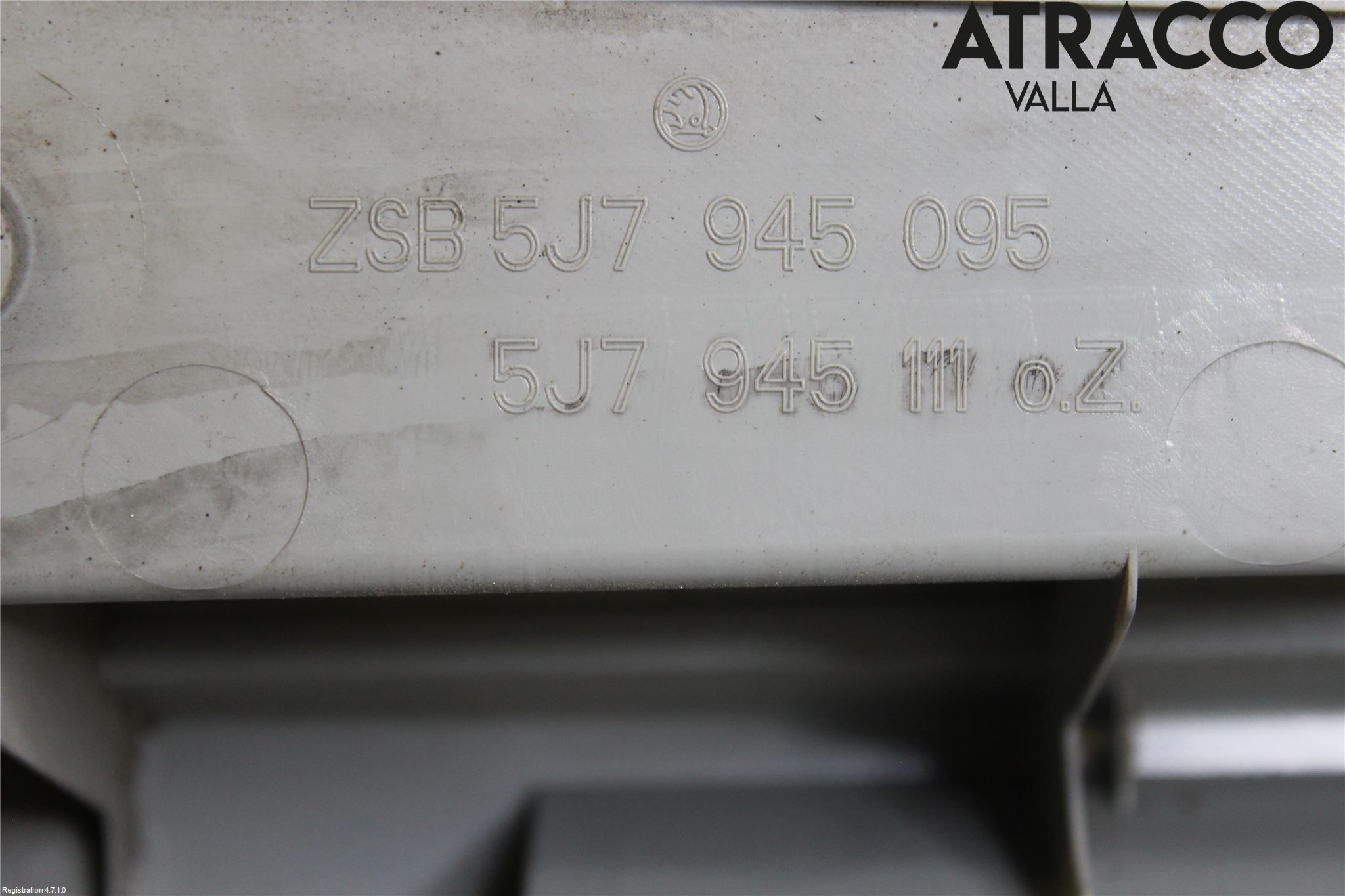 Skoda ROOMSTER Bakljus Vänster