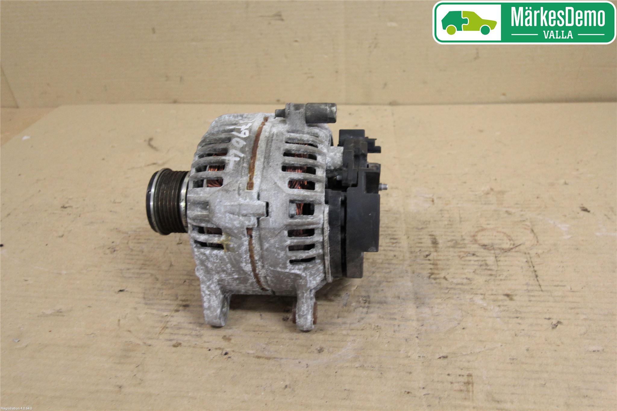 Nissan NV200/NV200 COMBI Generator