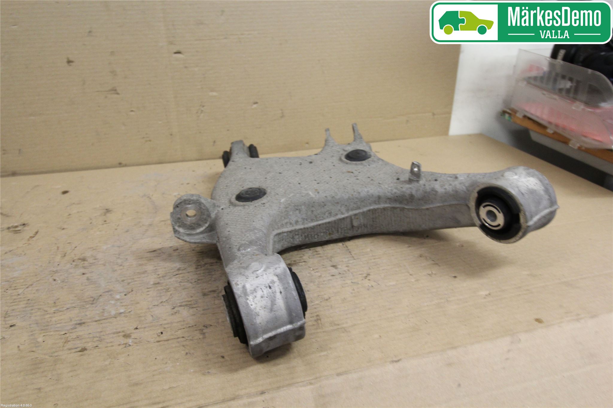 BMW 5 F10/F11/F18 09-17 Bärarm Bak Vänster