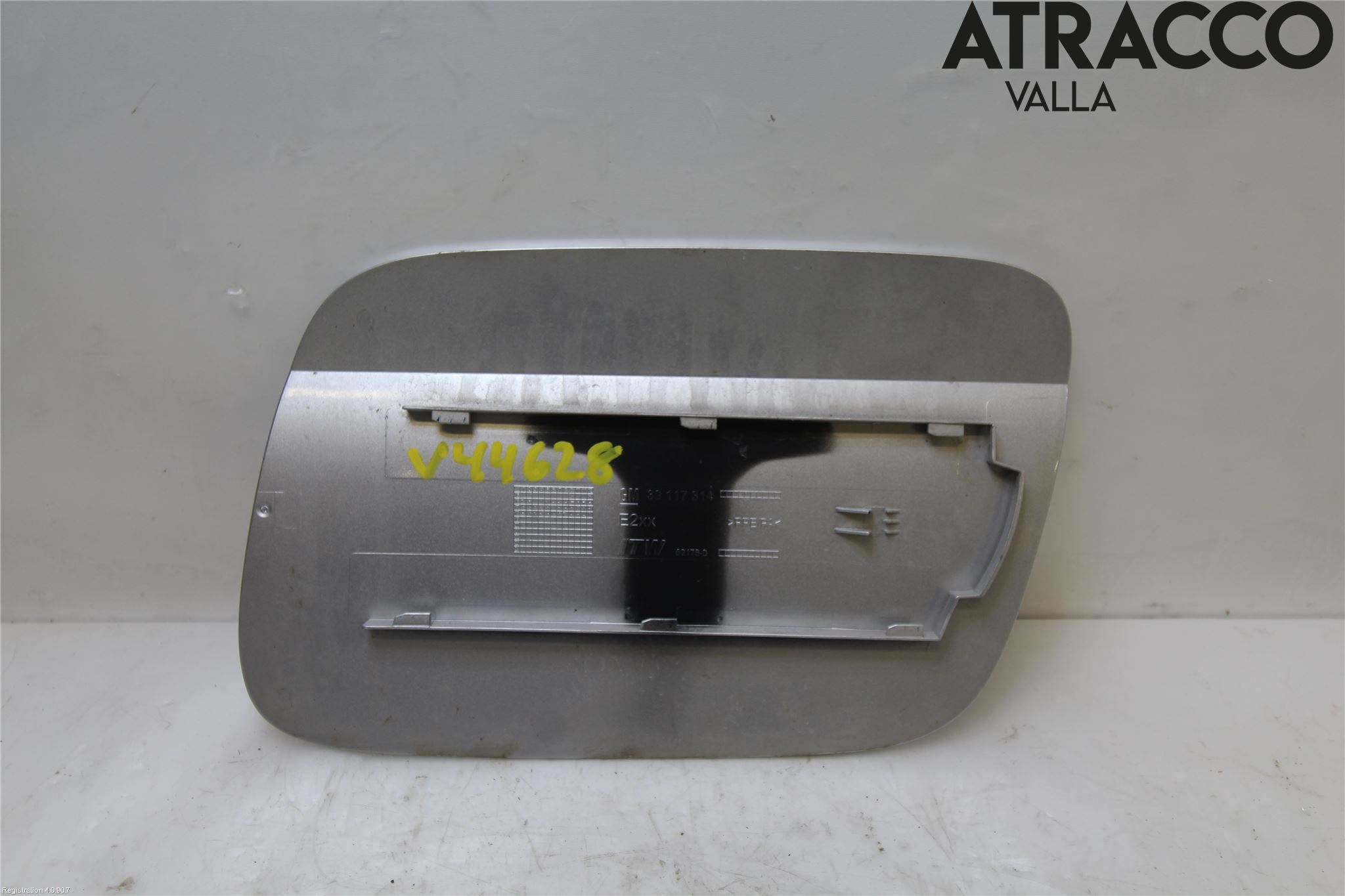 Opel INSIGNIA 17- Tanklucka