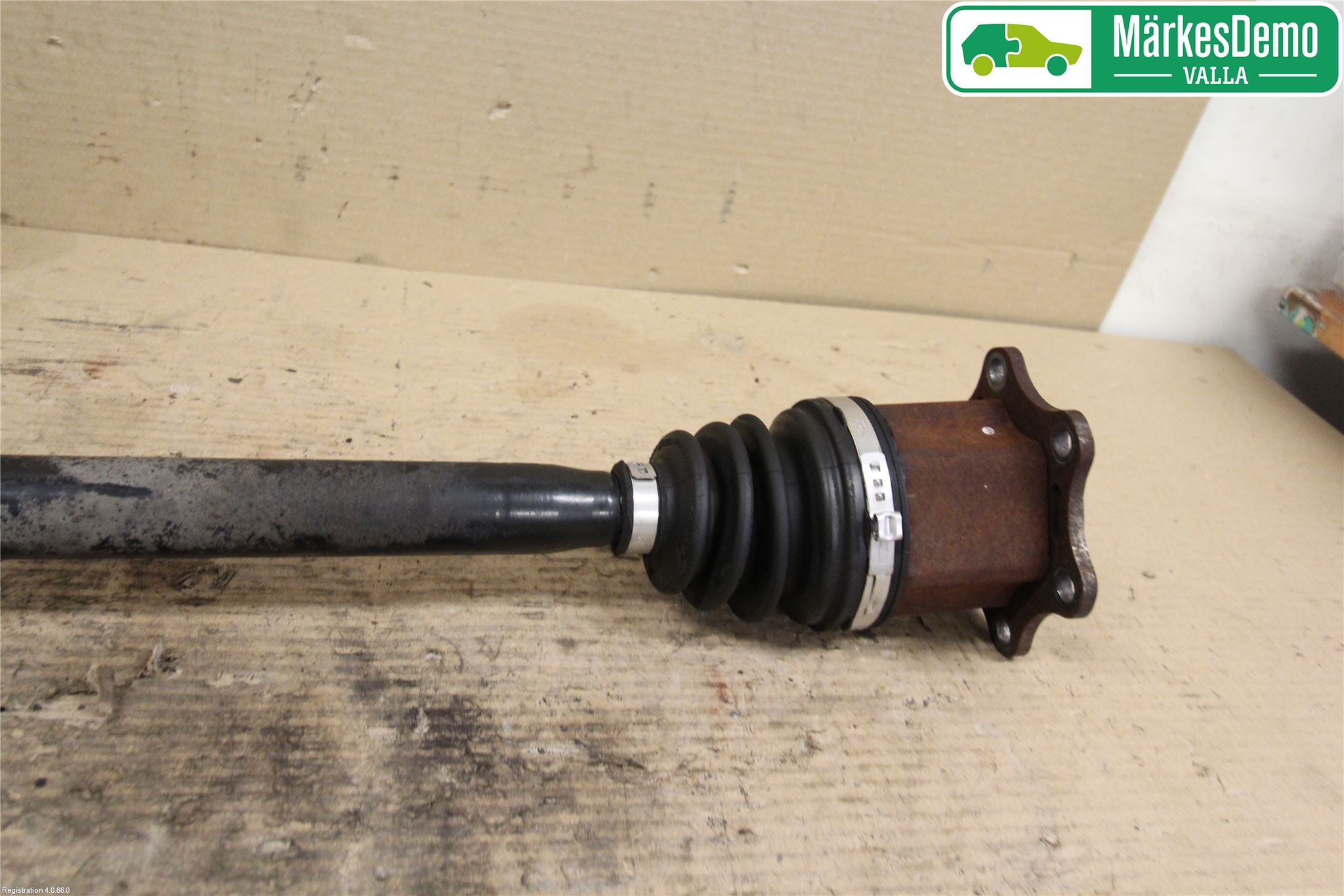 Audi A4/S4 05-07 Drivaxel Fram Höger