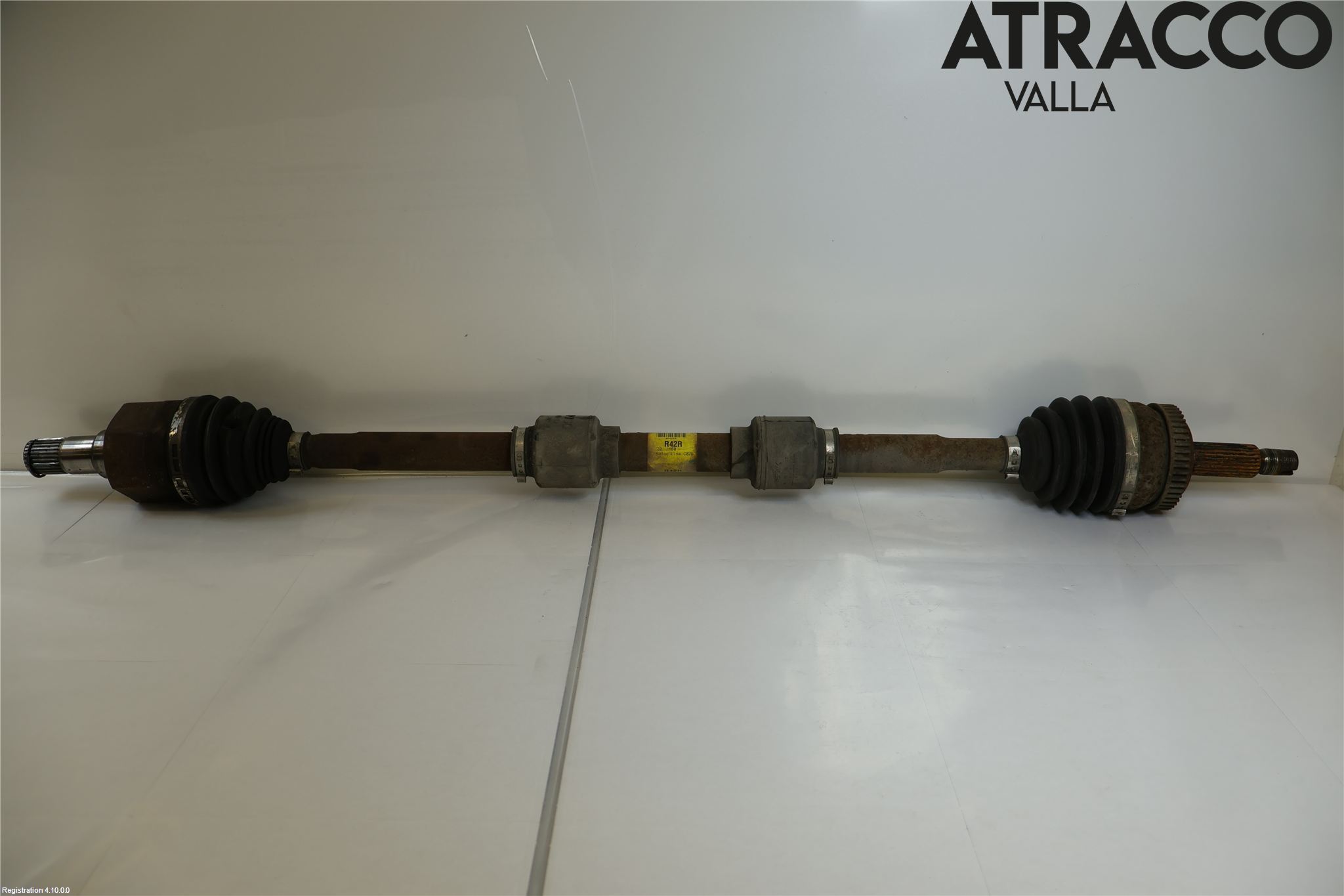 Kia CARENS III 13-19 Drivaxel Fram Höger