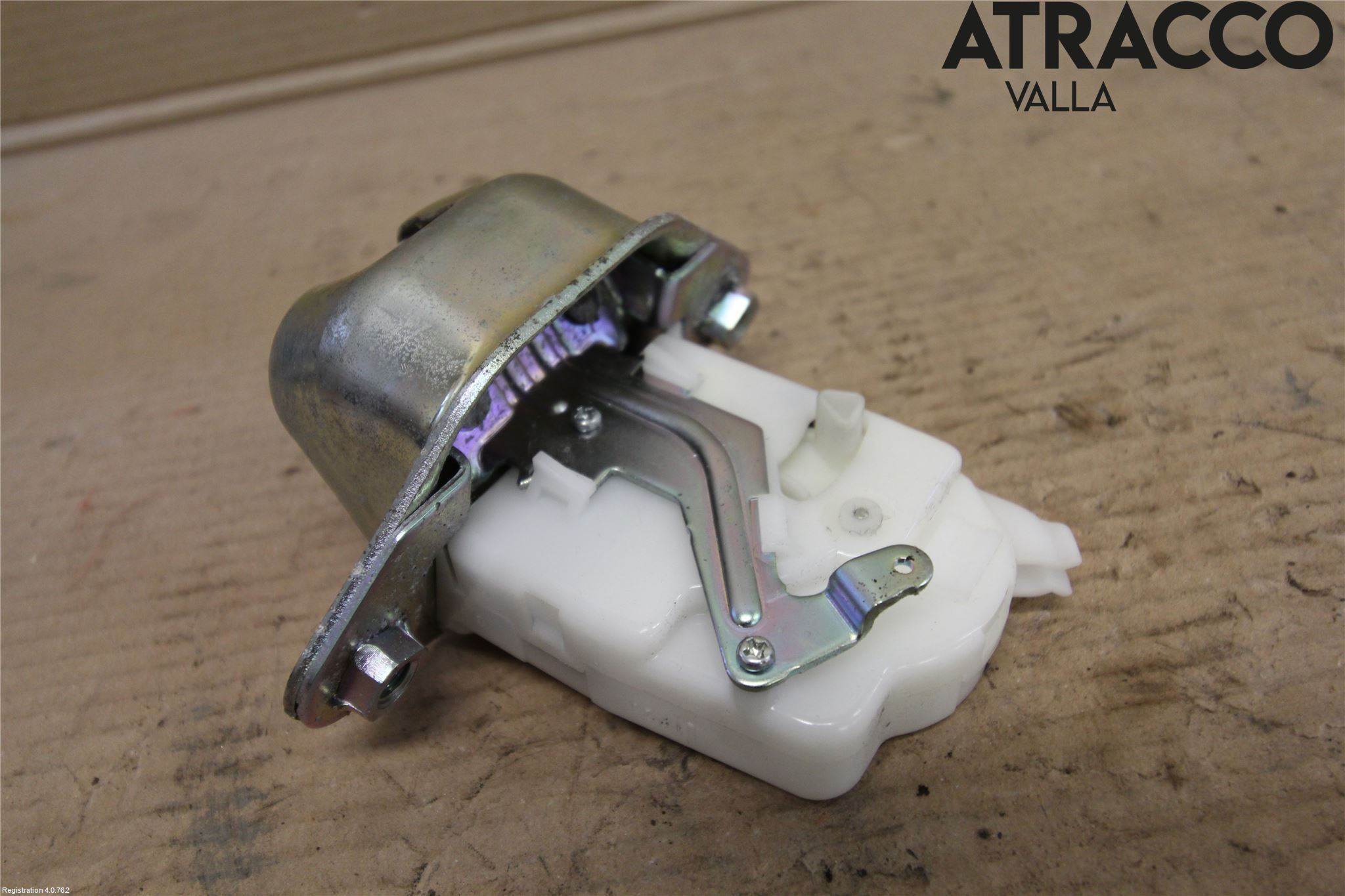 Subaru LEGACY 10-14 Låskista Baklucka