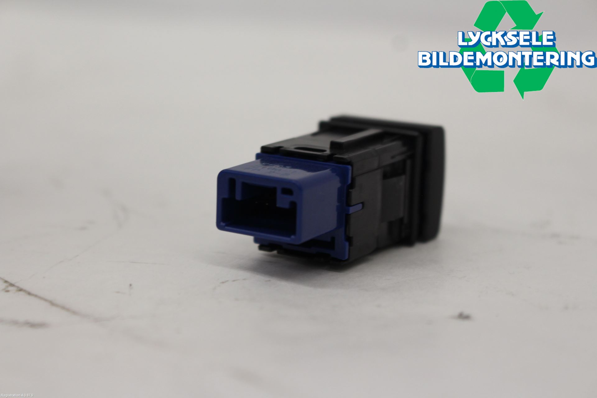 Toyota RAV4 19- Strömställare Elruta