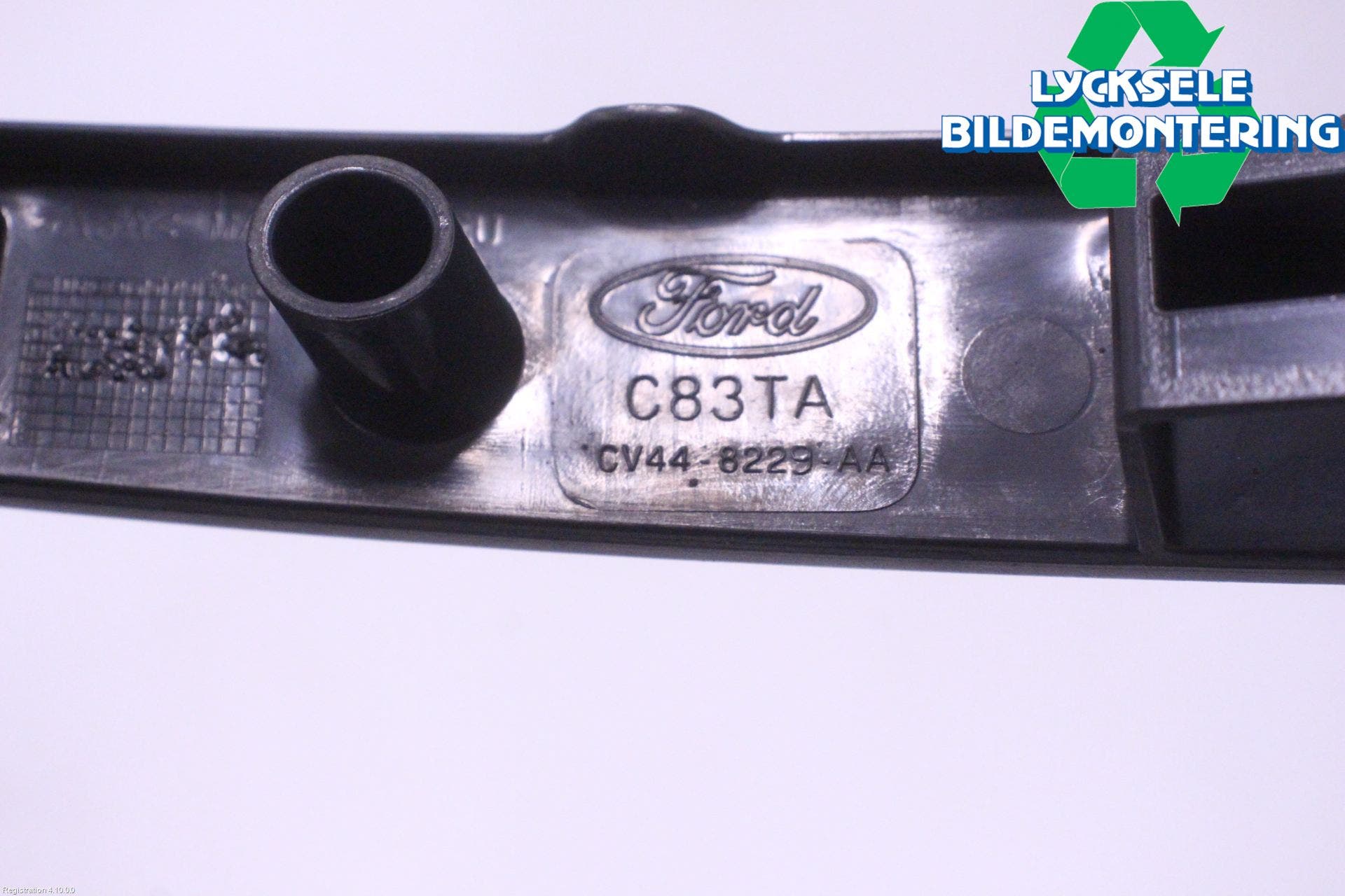 Ford KUGA 13-16 Grill-Galler