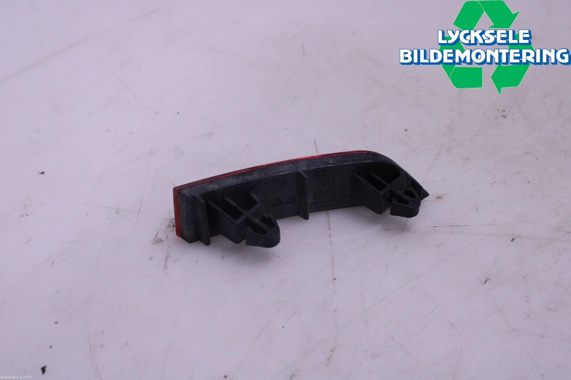 Volkswagen VW TIGUAN 16-24 Dimljus/Reflex Bak