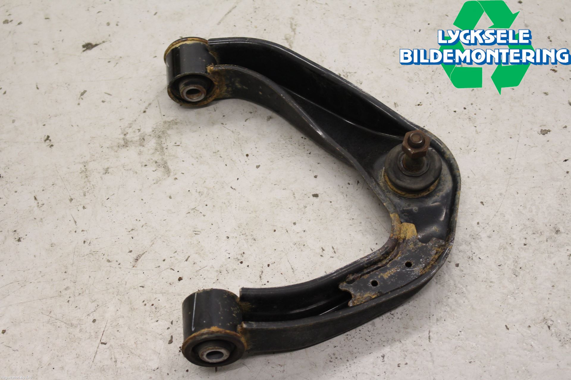 Nissan NAVARA 05-16 Bärarm Fram Undre Hö