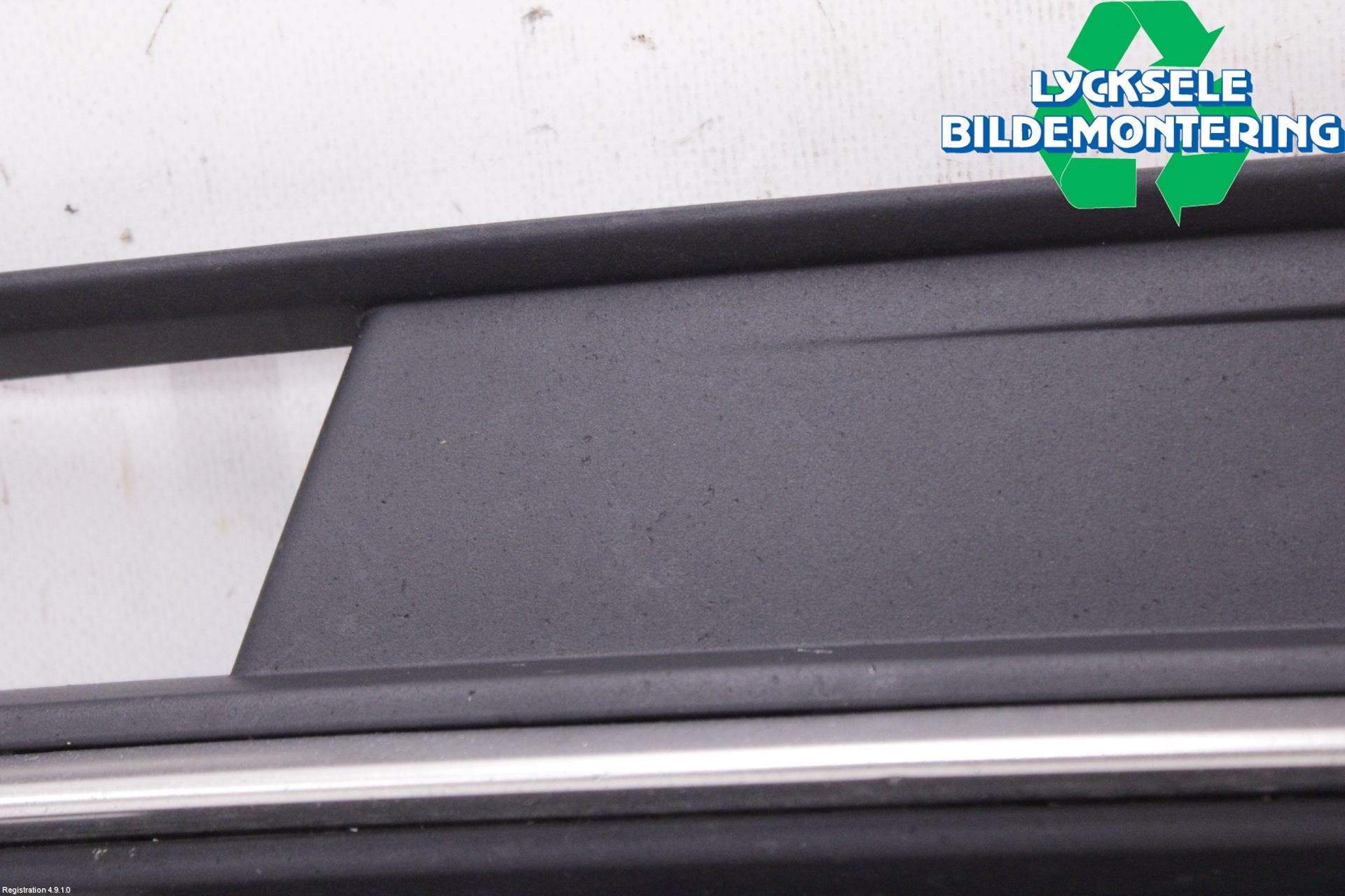 Audi A6 ALLROAD 12-18 Grilldel Vänster