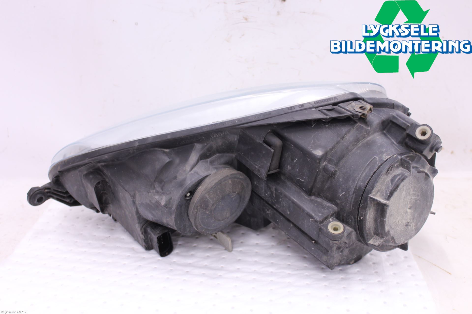 Volkswagen VW GOLF V 04-09 Strålkastare Höger