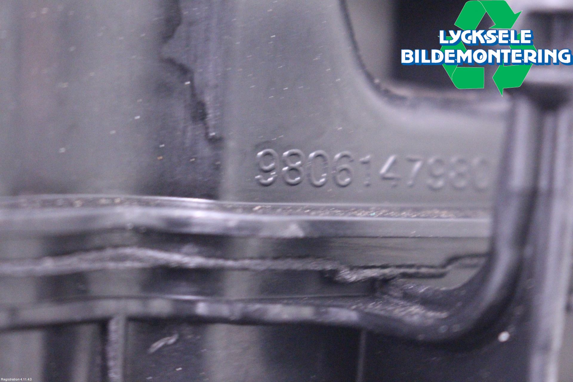 Ford KUGA 13-16 Ventilkåpa