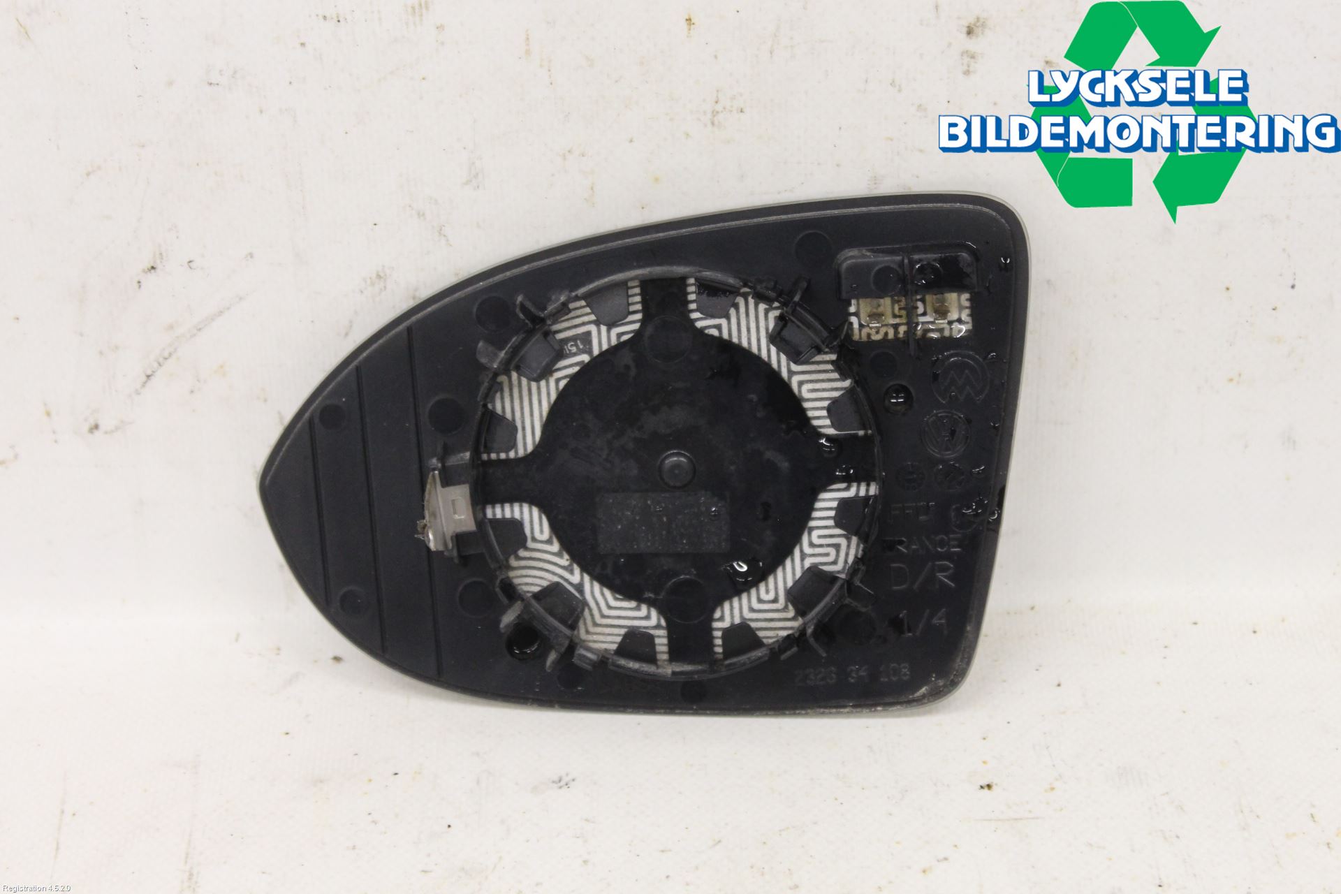 Volkswagen VW PASSAT 15-19 Spegelglas Hö