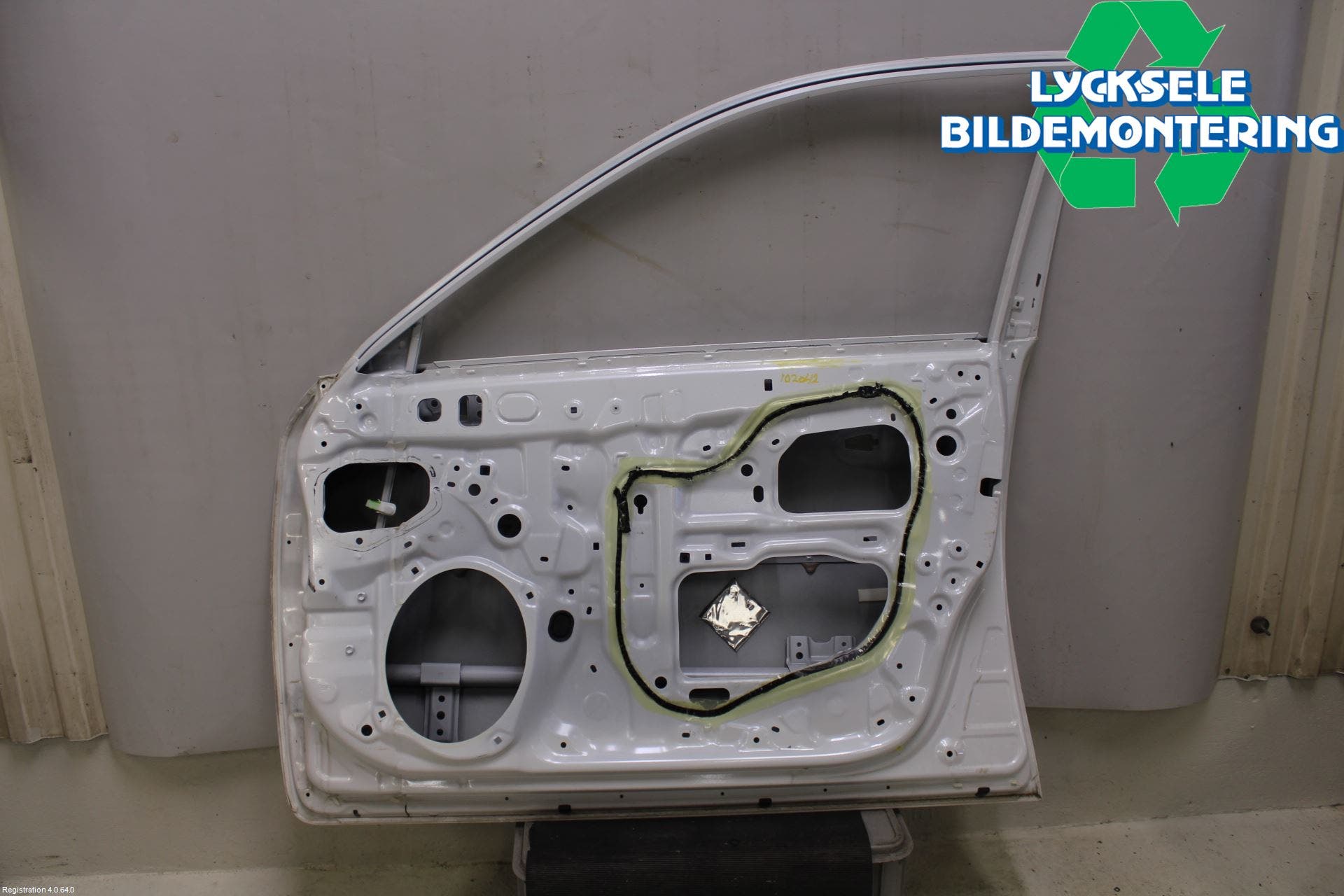 Lexus GS 300h/450h 13-20 Dörr Fram Höger