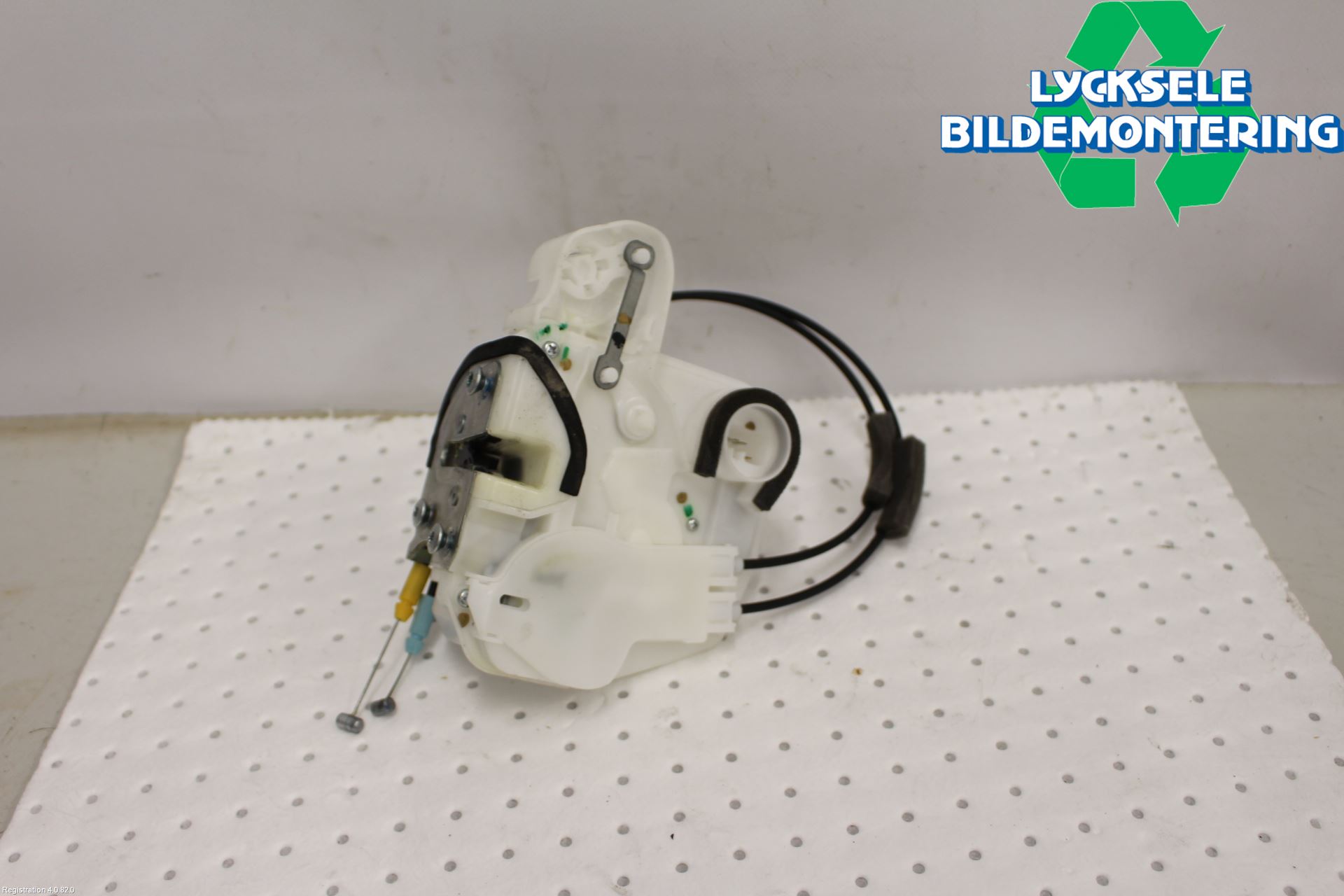 Mitsubishi L200 16-23 Låskista-Dörrlås